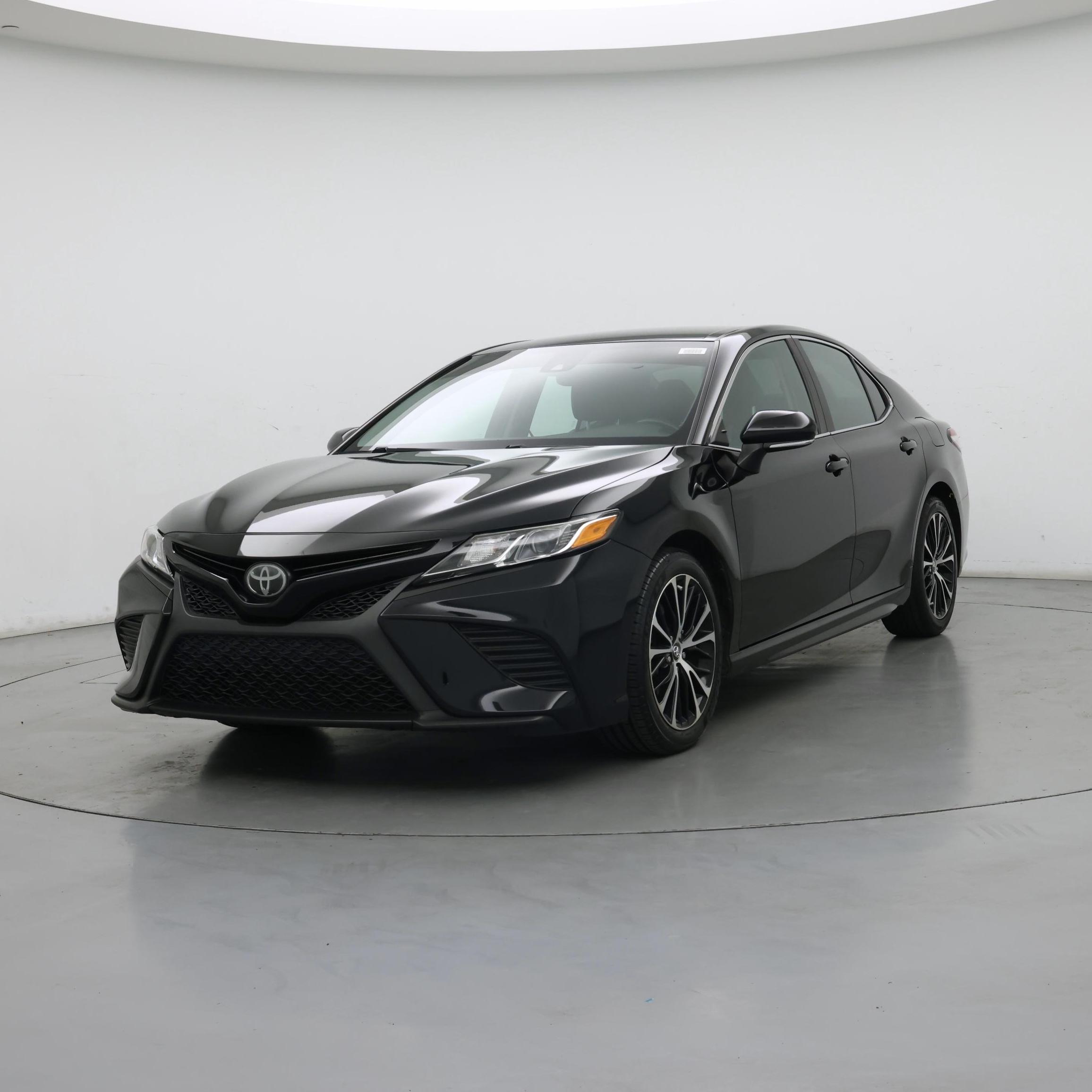 Thumbnail: 2020 Toyota Camry - 4