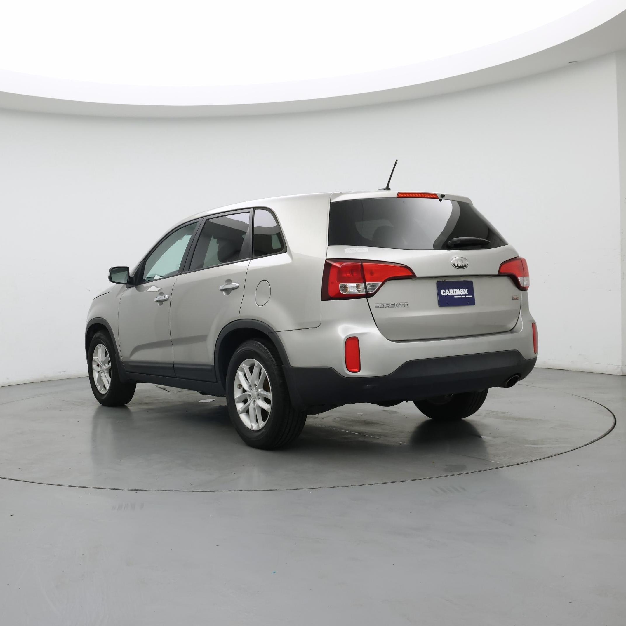 Thumbnail: 2014 Kia Sorento - 2