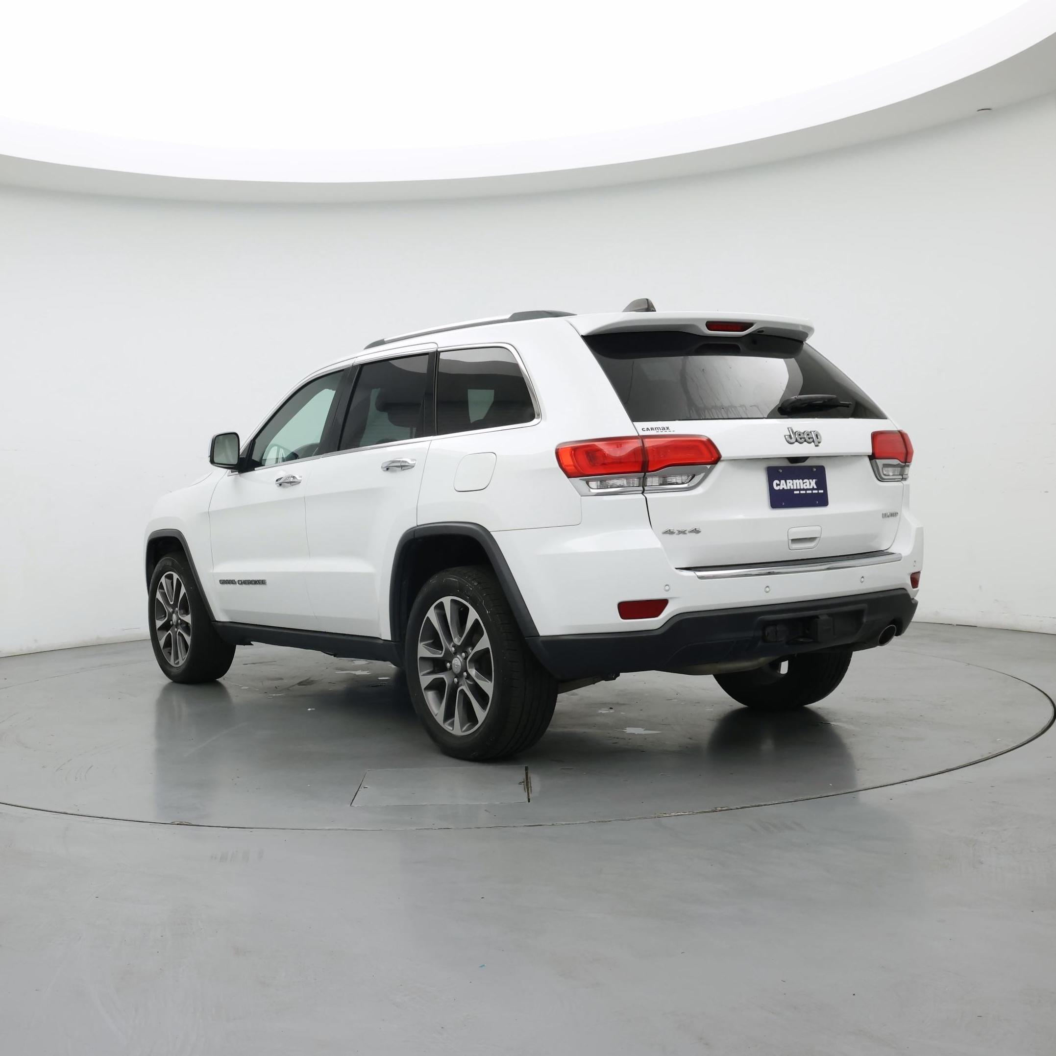 Thumbnail: 2018 Jeep Grand Cherokee - 2