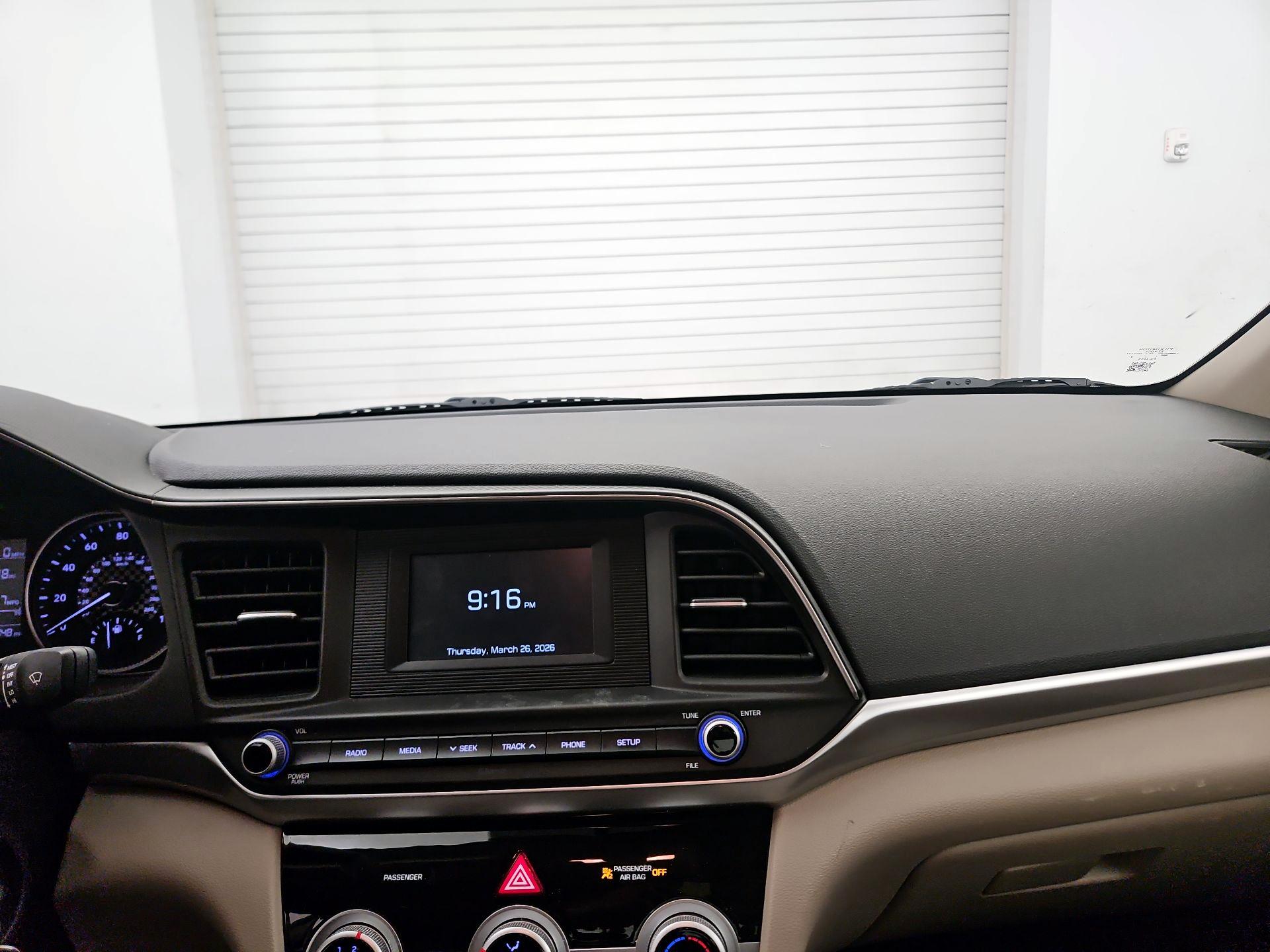 Thumbnail: 2019 Hyundai Elantra - 13