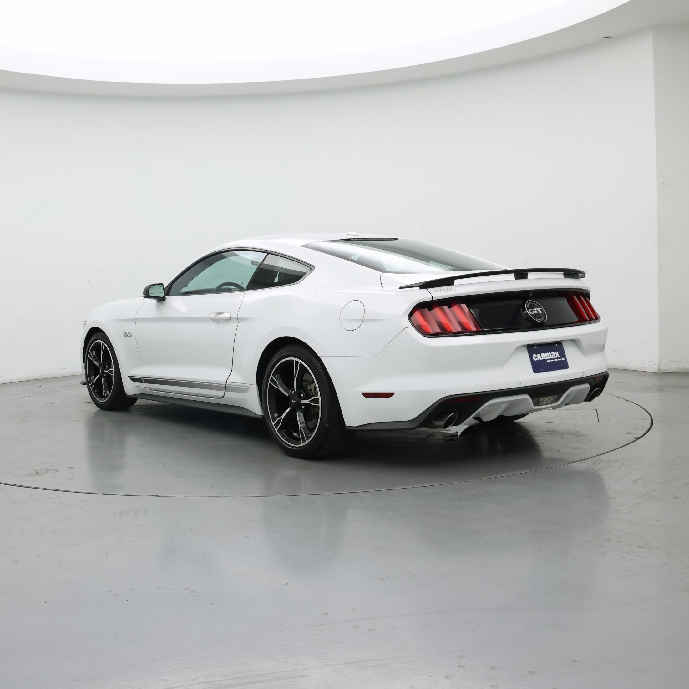 Thumbnail: 2016 Ford Mustang - 2