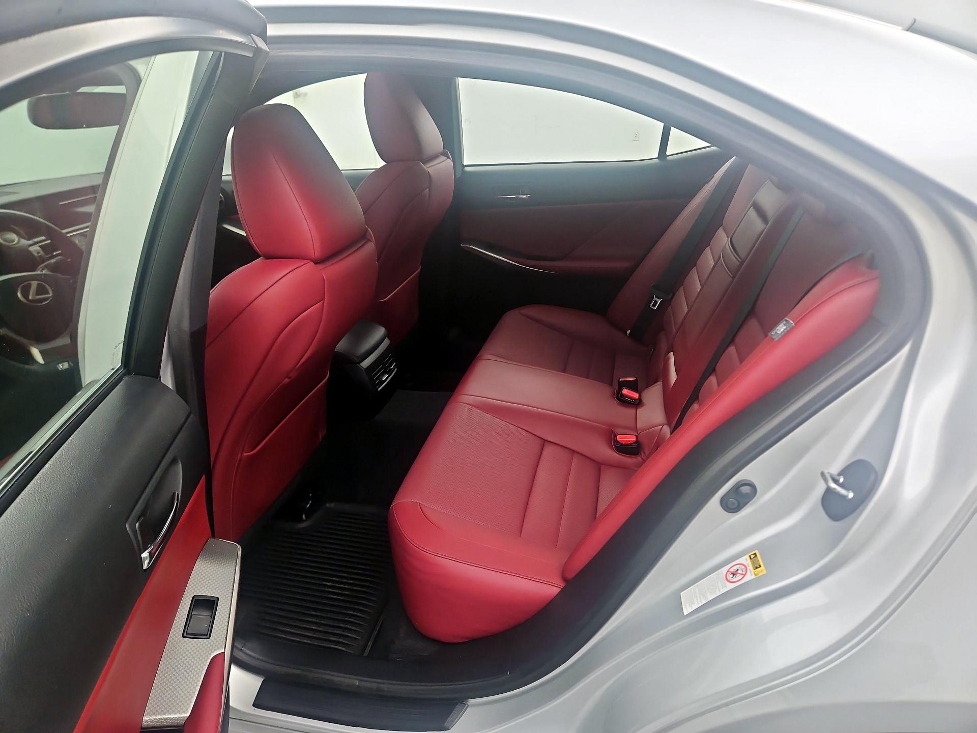 Thumbnail: 2015 Lexus IS - 16