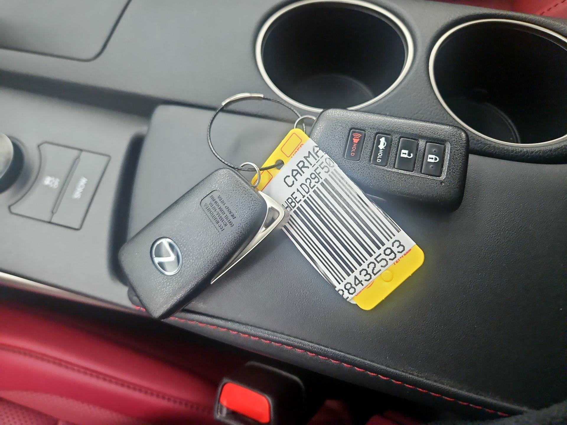 Thumbnail: 2015 Lexus IS - 19