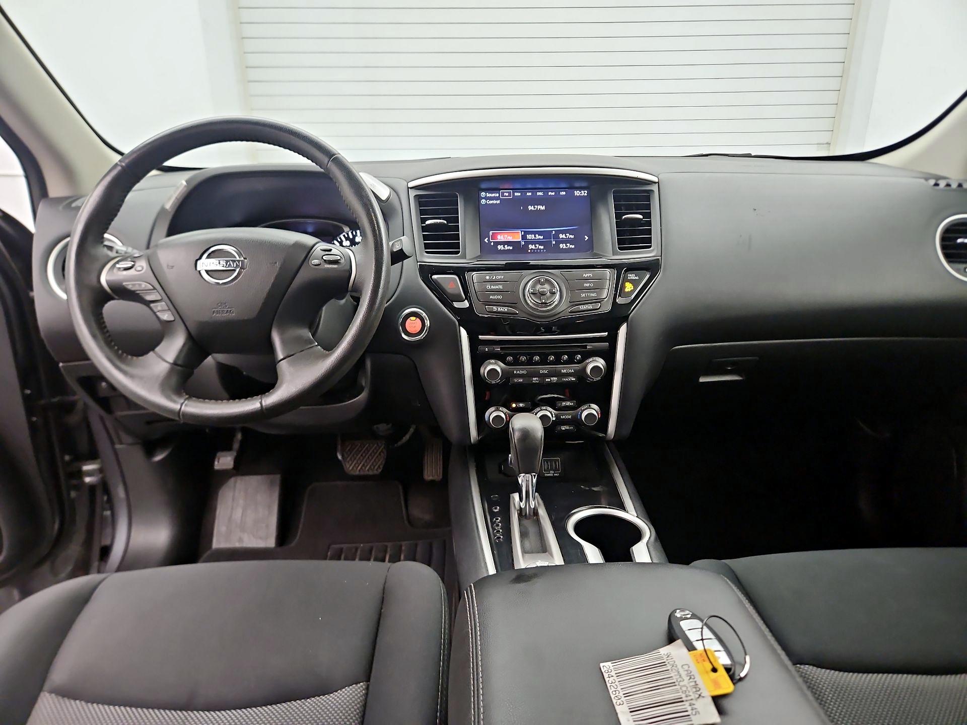 Thumbnail: 2018 Nissan Pathfinder - 9