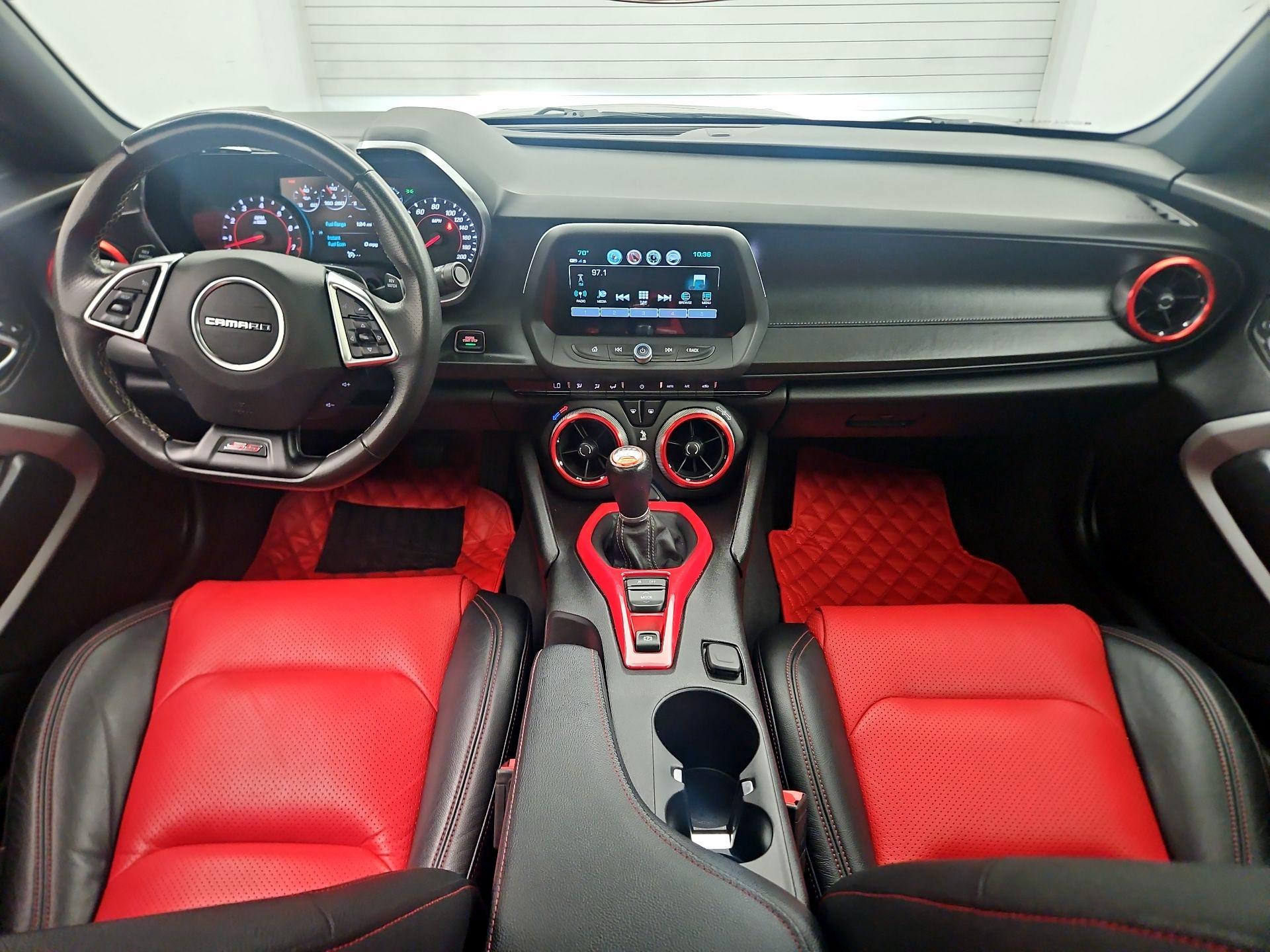 Thumbnail: 2018 Chevrolet Camaro - 9