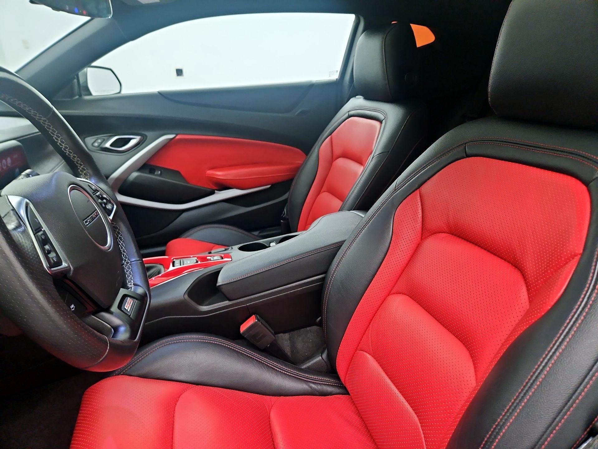 Thumbnail: 2018 Chevrolet Camaro - 11