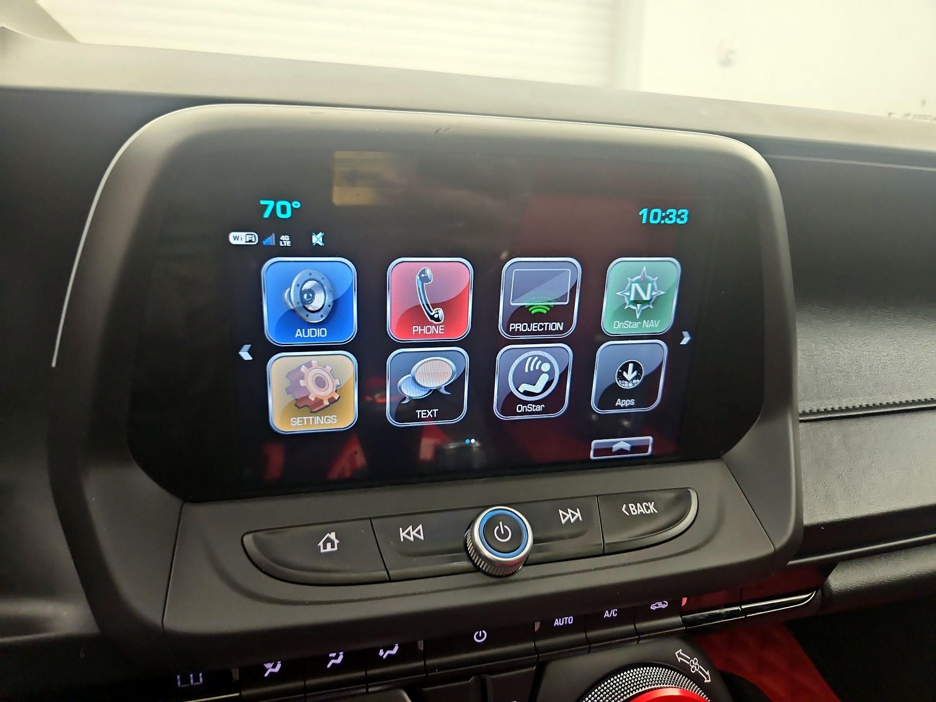 Thumbnail: 2018 Chevrolet Camaro - 15