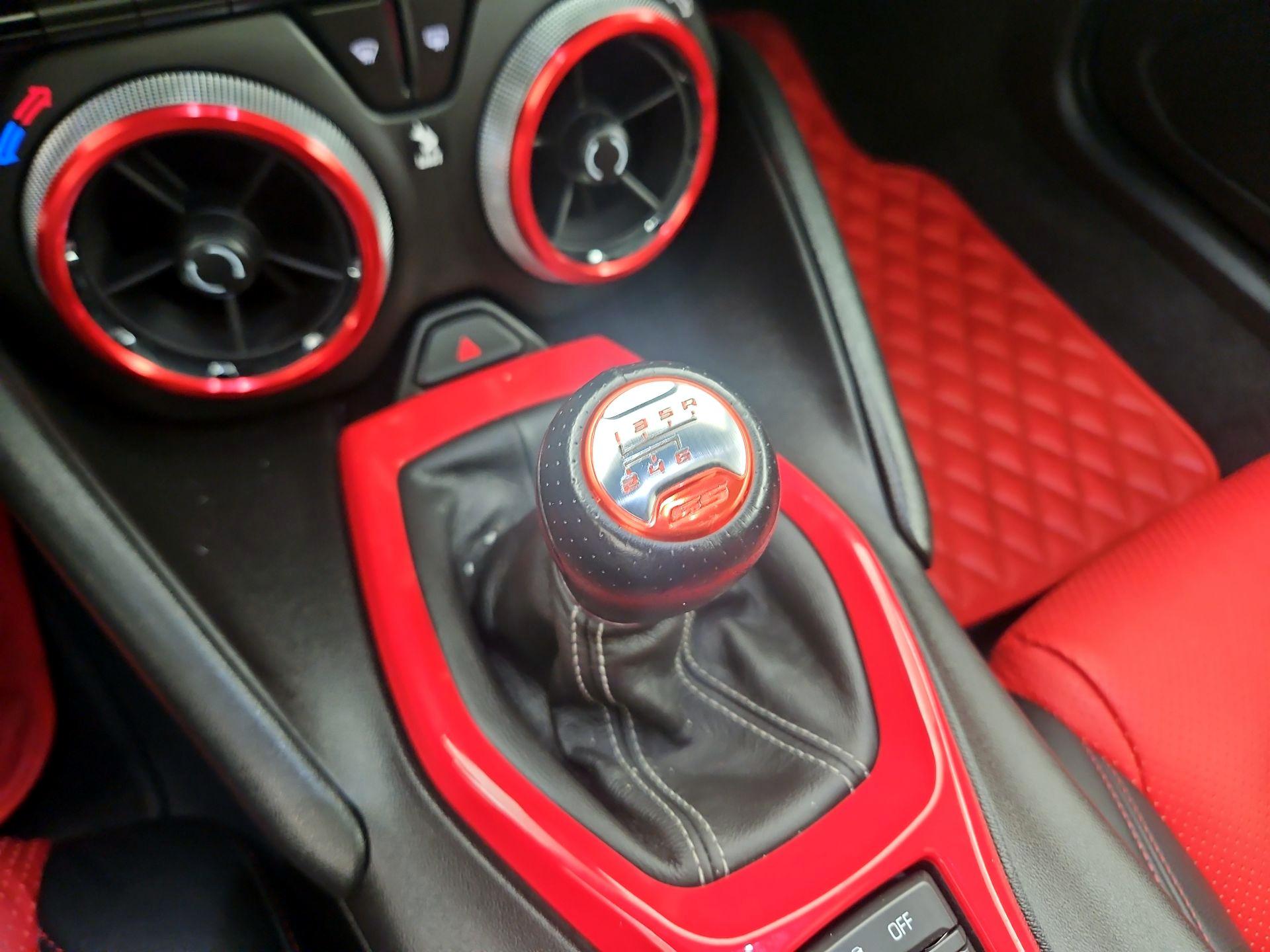 Thumbnail: 2018 Chevrolet Camaro - 17