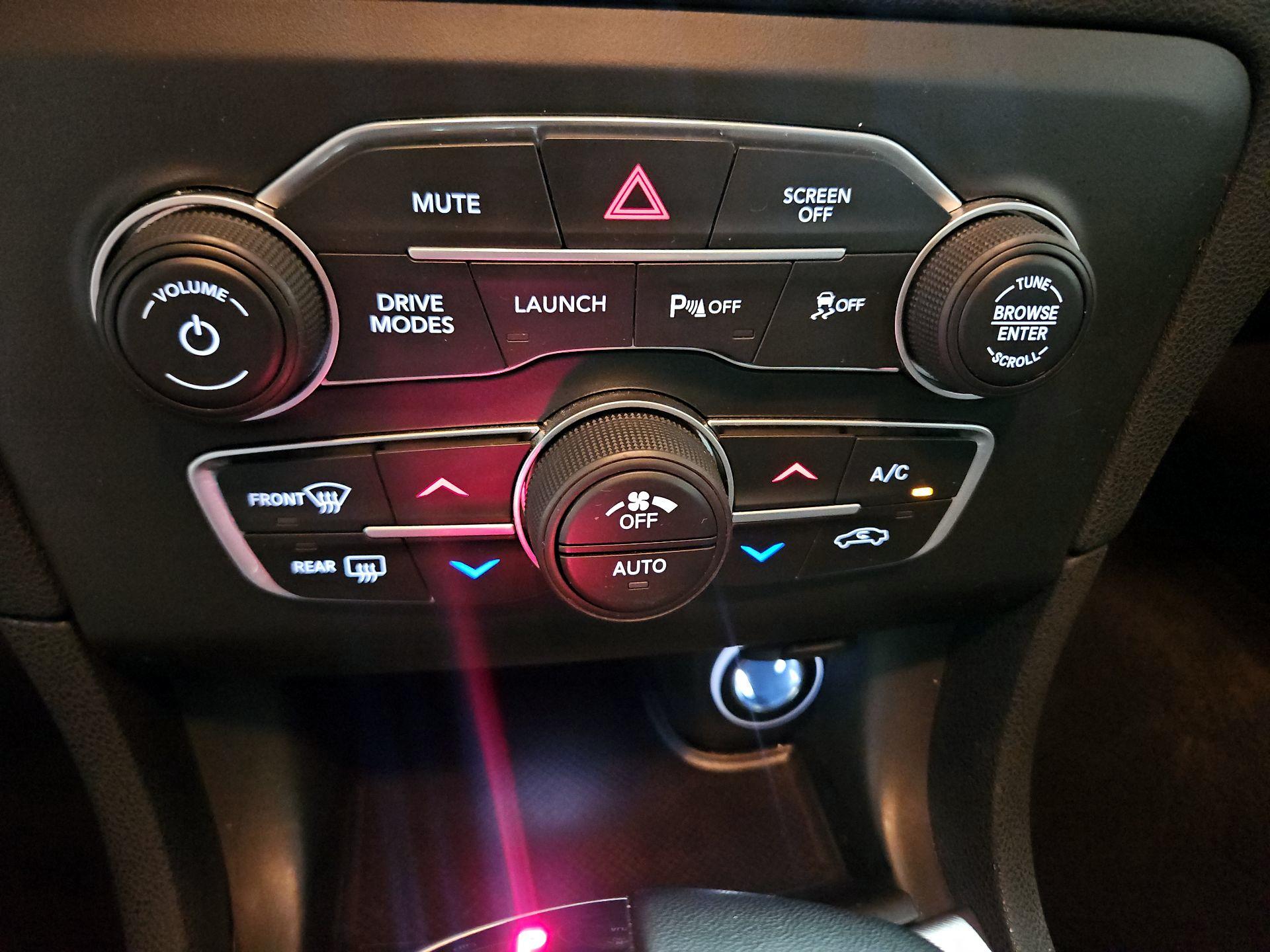 Thumbnail: 2021 Dodge Charger - 15