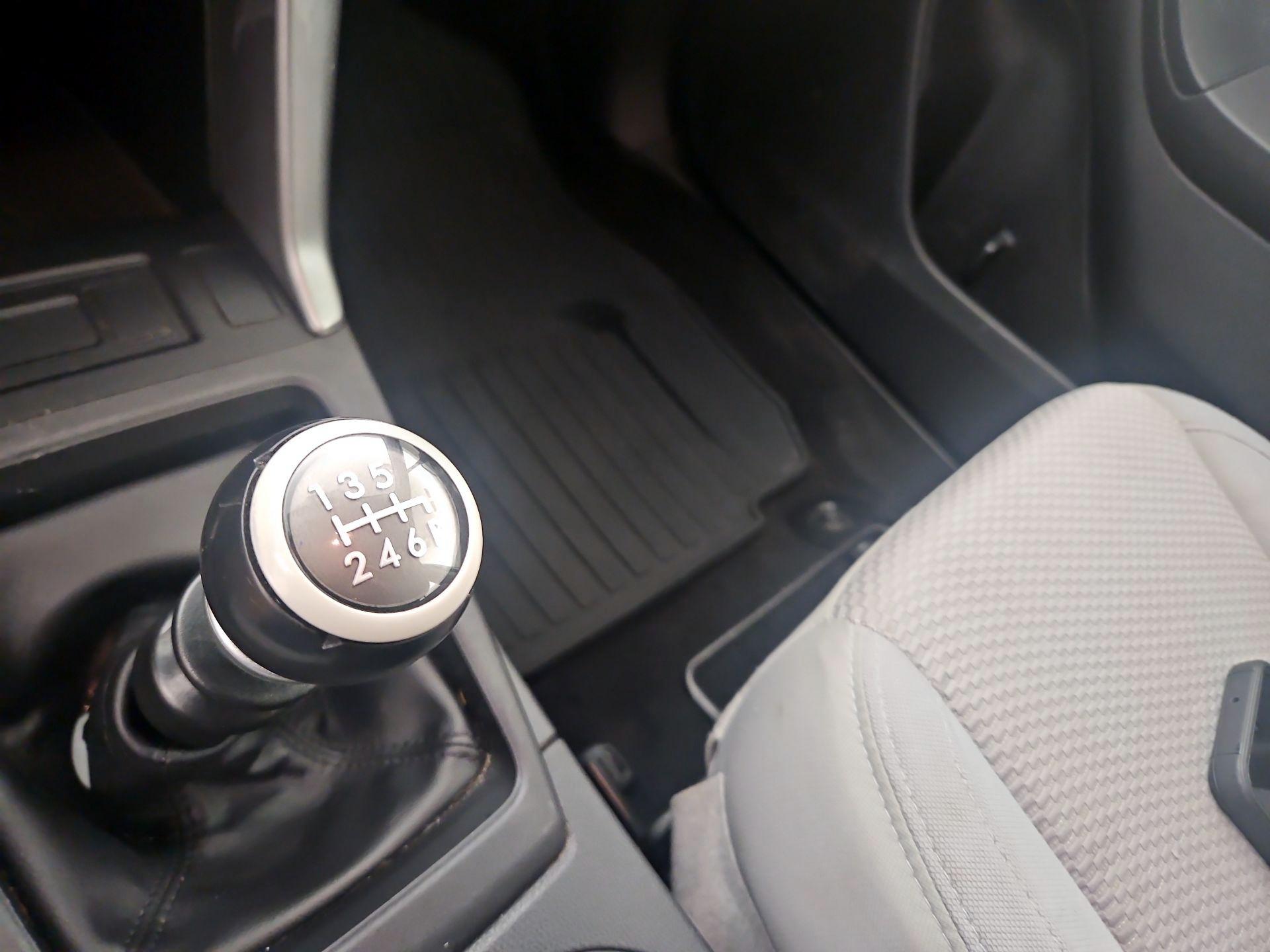 Thumbnail: 2014 Subaru Forester - 16