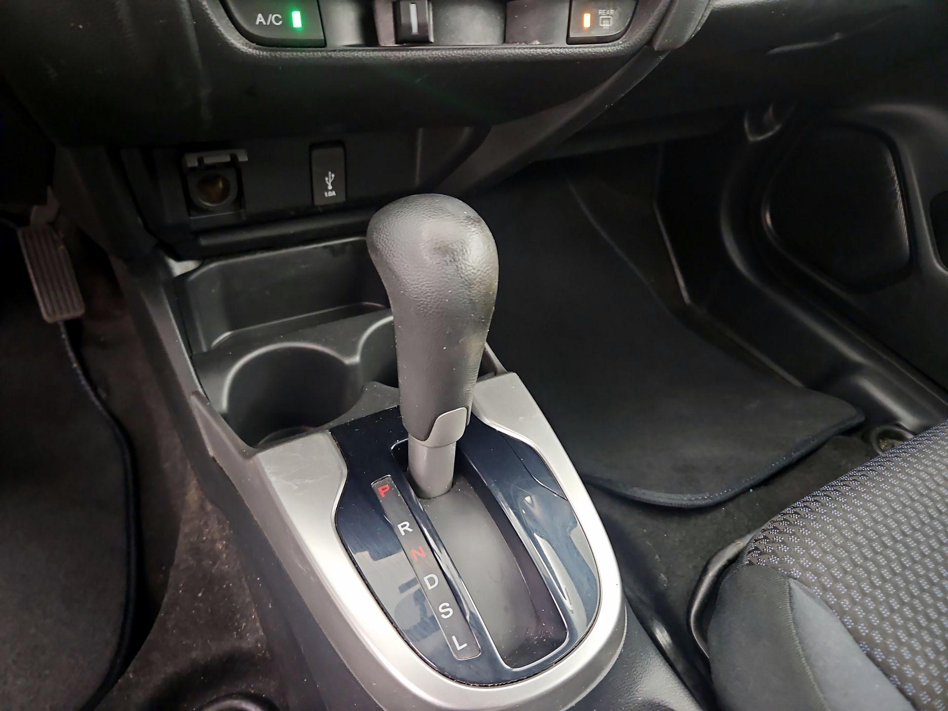 Thumbnail: 2020 Honda Fit - 17