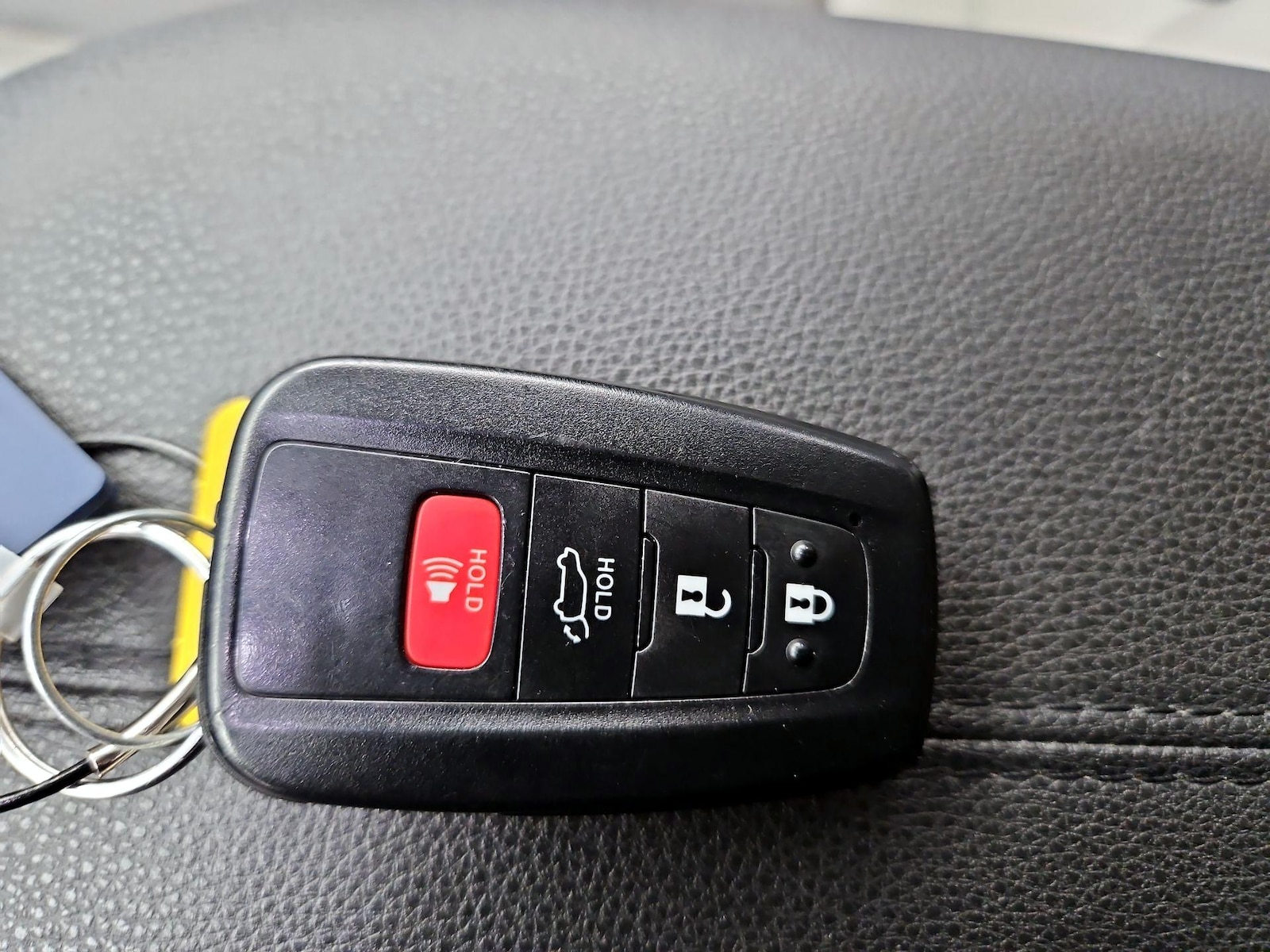 2023 Toyota RAV4 Limited - Photo 22