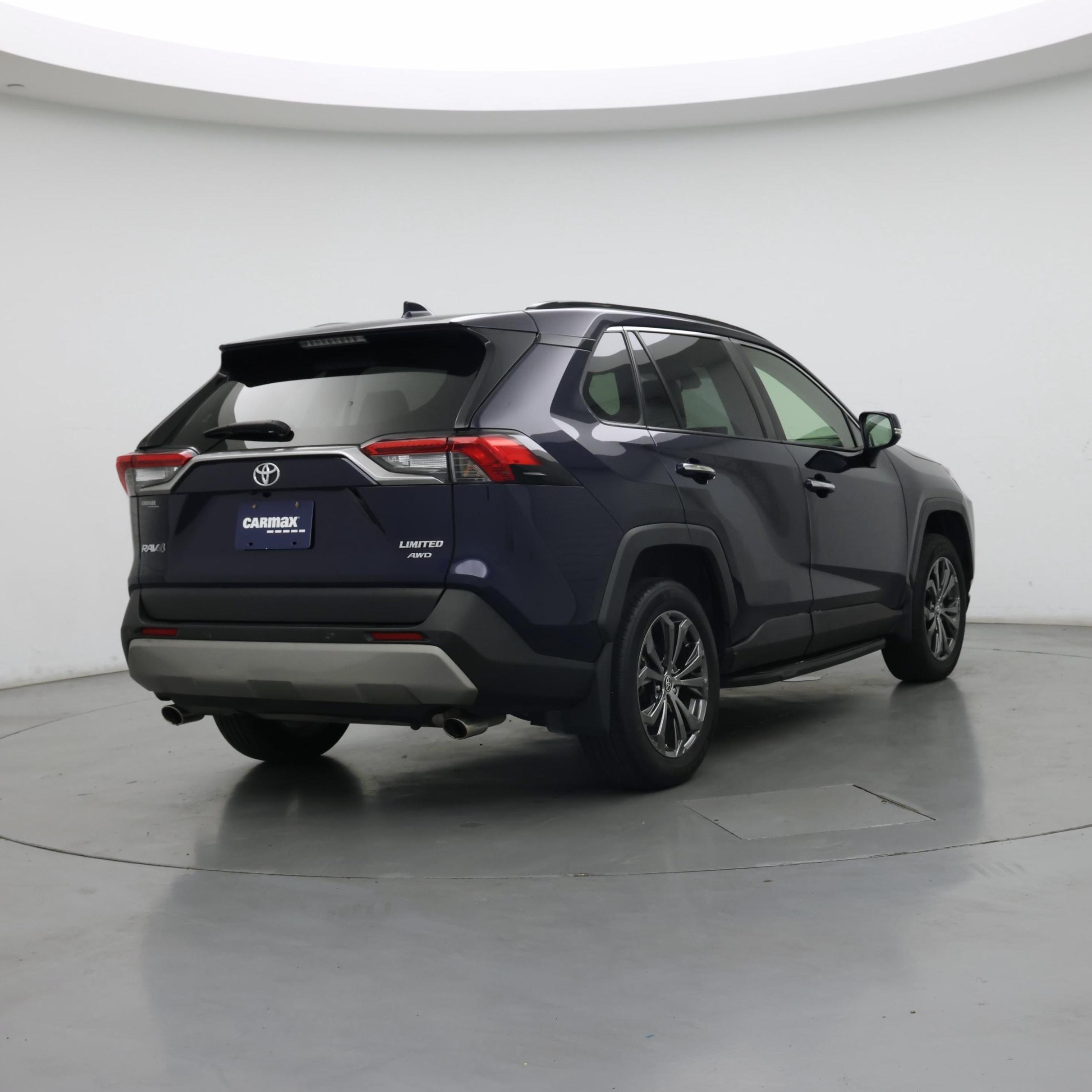 Thumbnail: 2023 Toyota RAV4 - 8