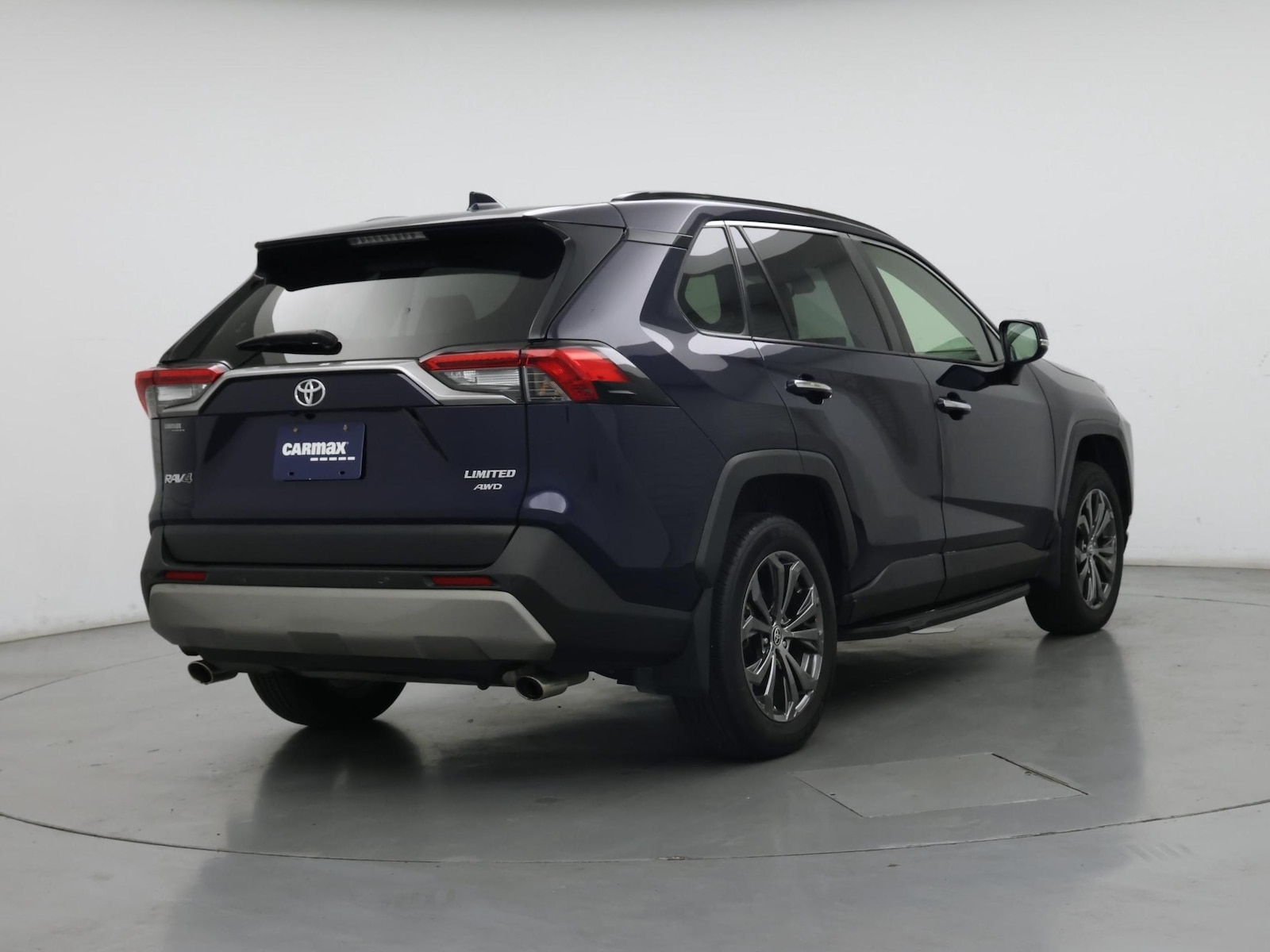 2023 Toyota RAV4 Limited - Photo 9