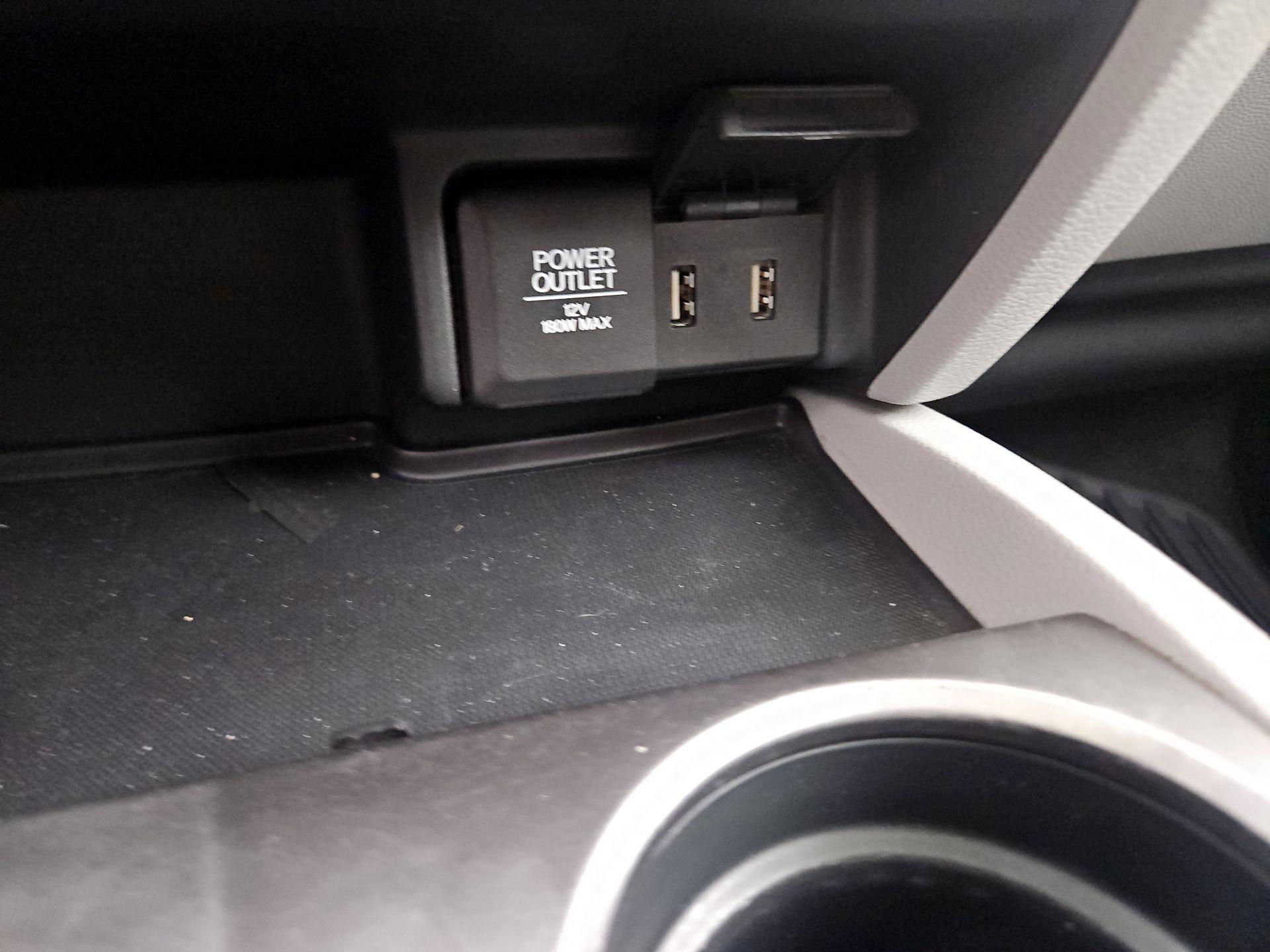 Thumbnail: 2016 Honda Pilot - 18