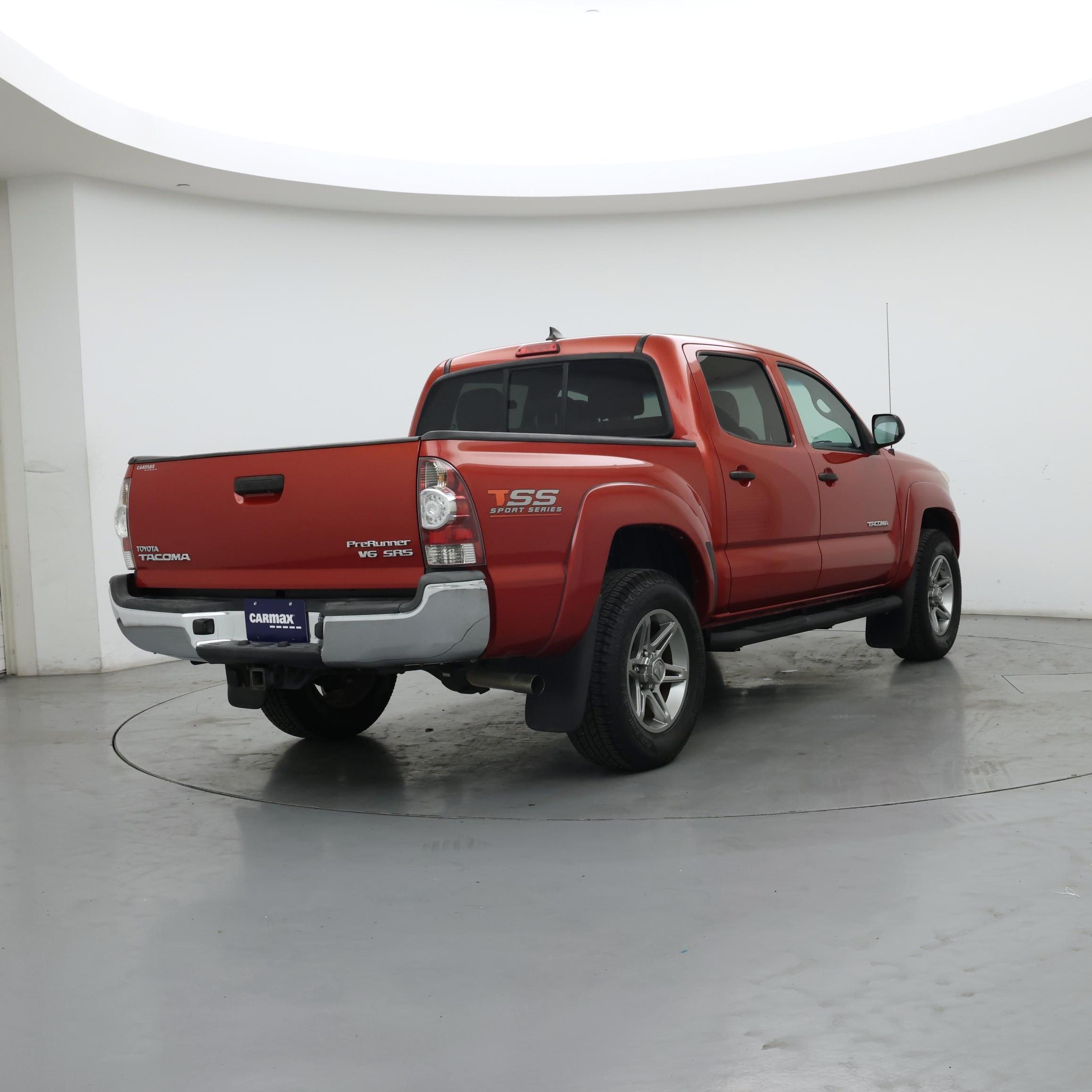 Thumbnail: 2014 Toyota Tacoma - 8