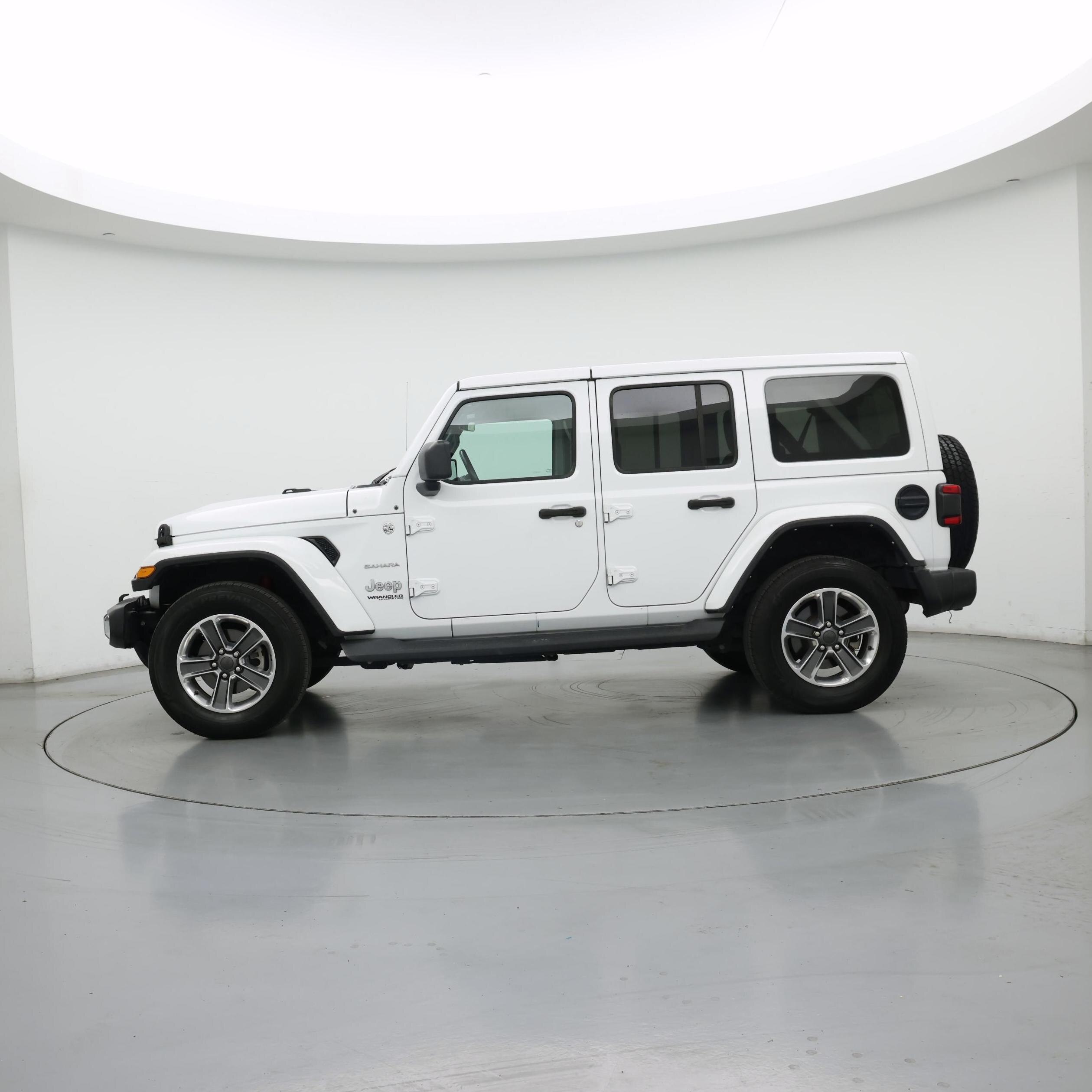 Thumbnail: 2021 Jeep Wrangler - 3