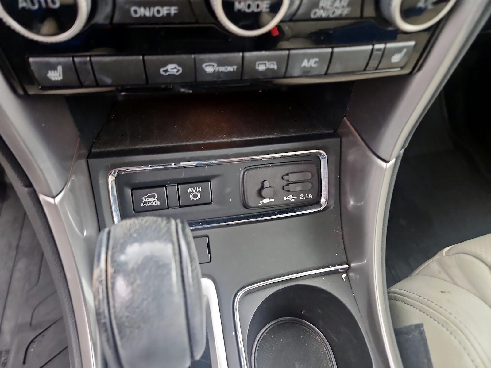 2019 Subaru Ascent Limited - Photo 19