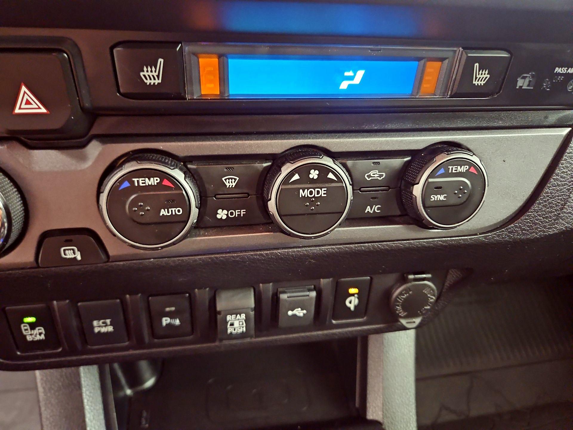 Thumbnail: 2023 Toyota Tacoma - 16