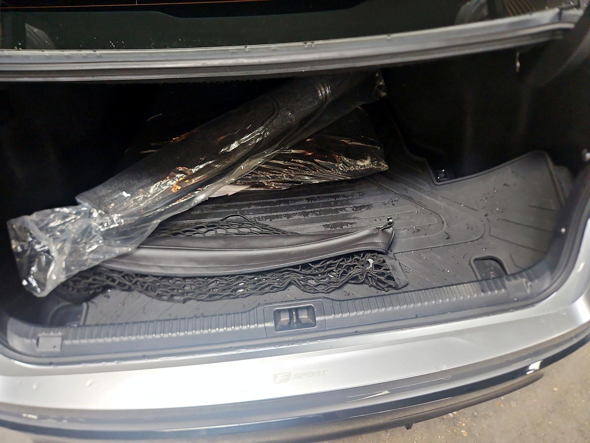 Thumbnail: 2022 Lexus IS - 19