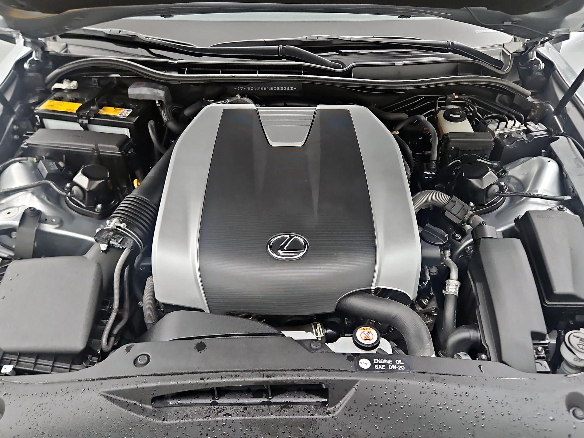 Thumbnail: 2022 Lexus IS - 20