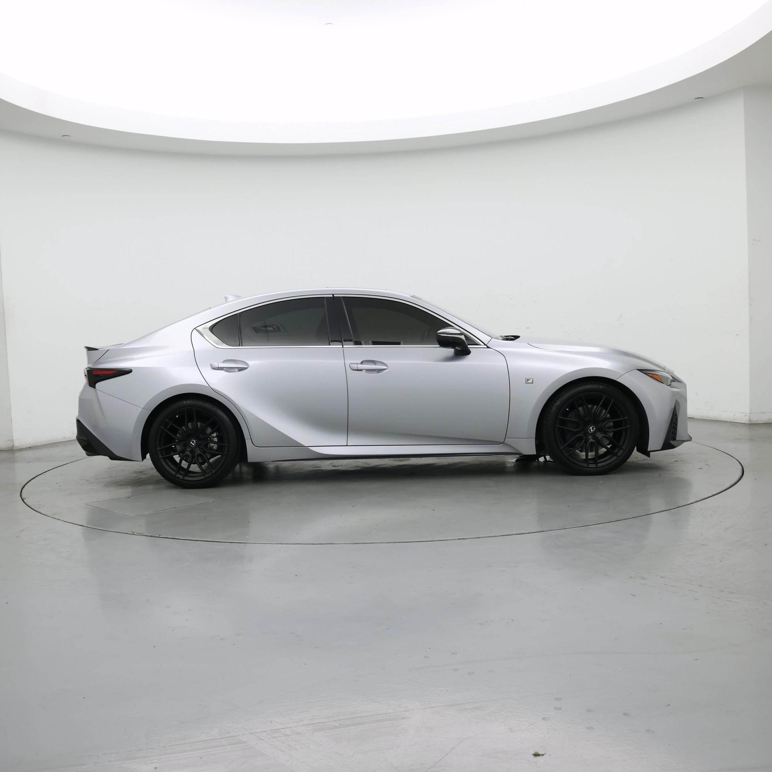 Thumbnail: 2022 Lexus IS - 7