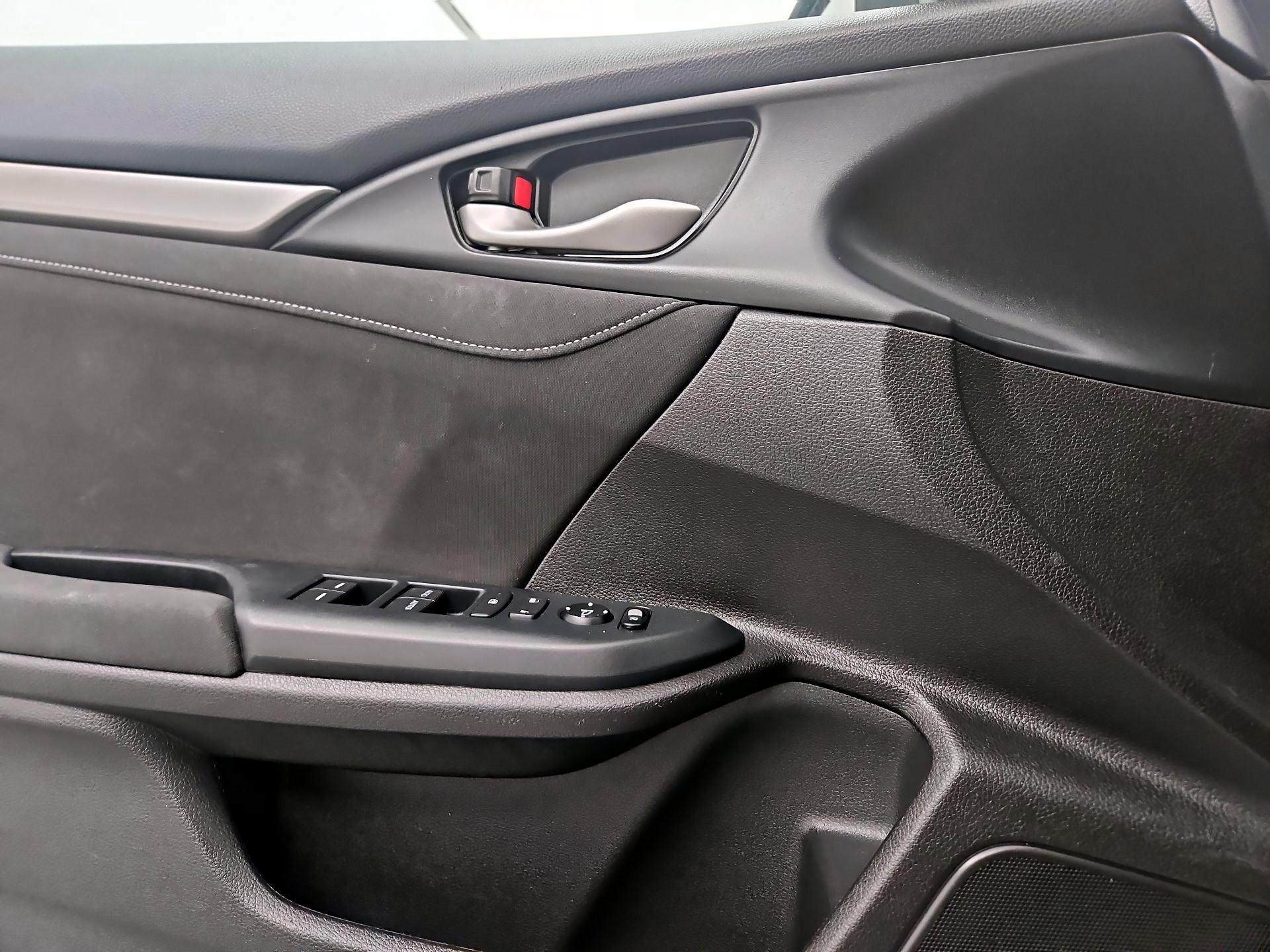 Thumbnail: 2021 Honda Civic - 12