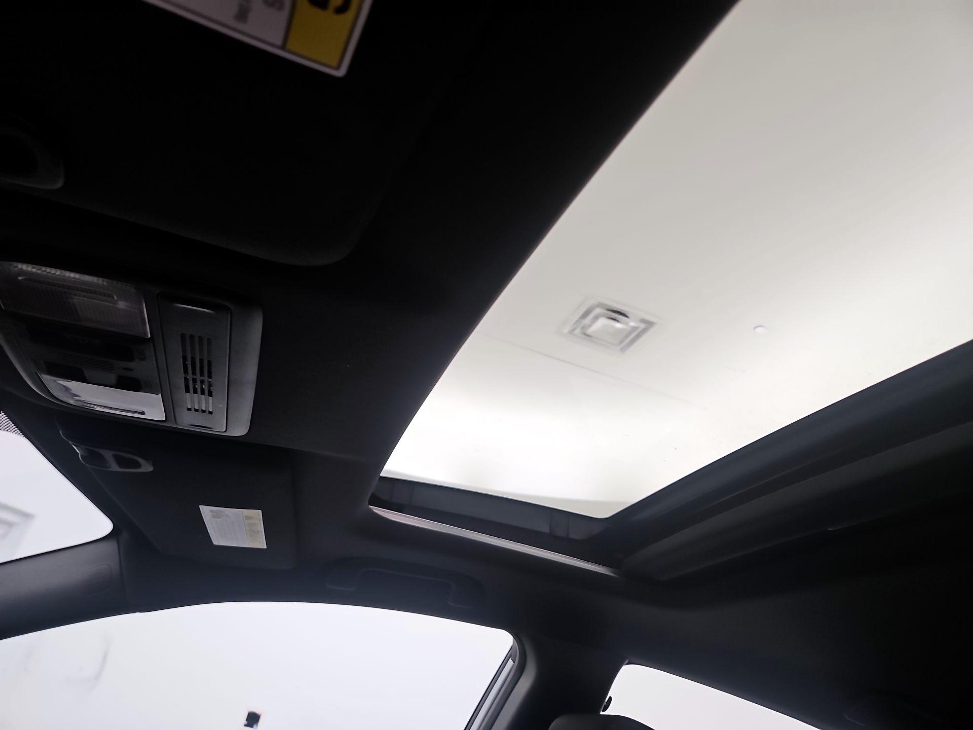 Thumbnail: 2021 Honda Civic - 18