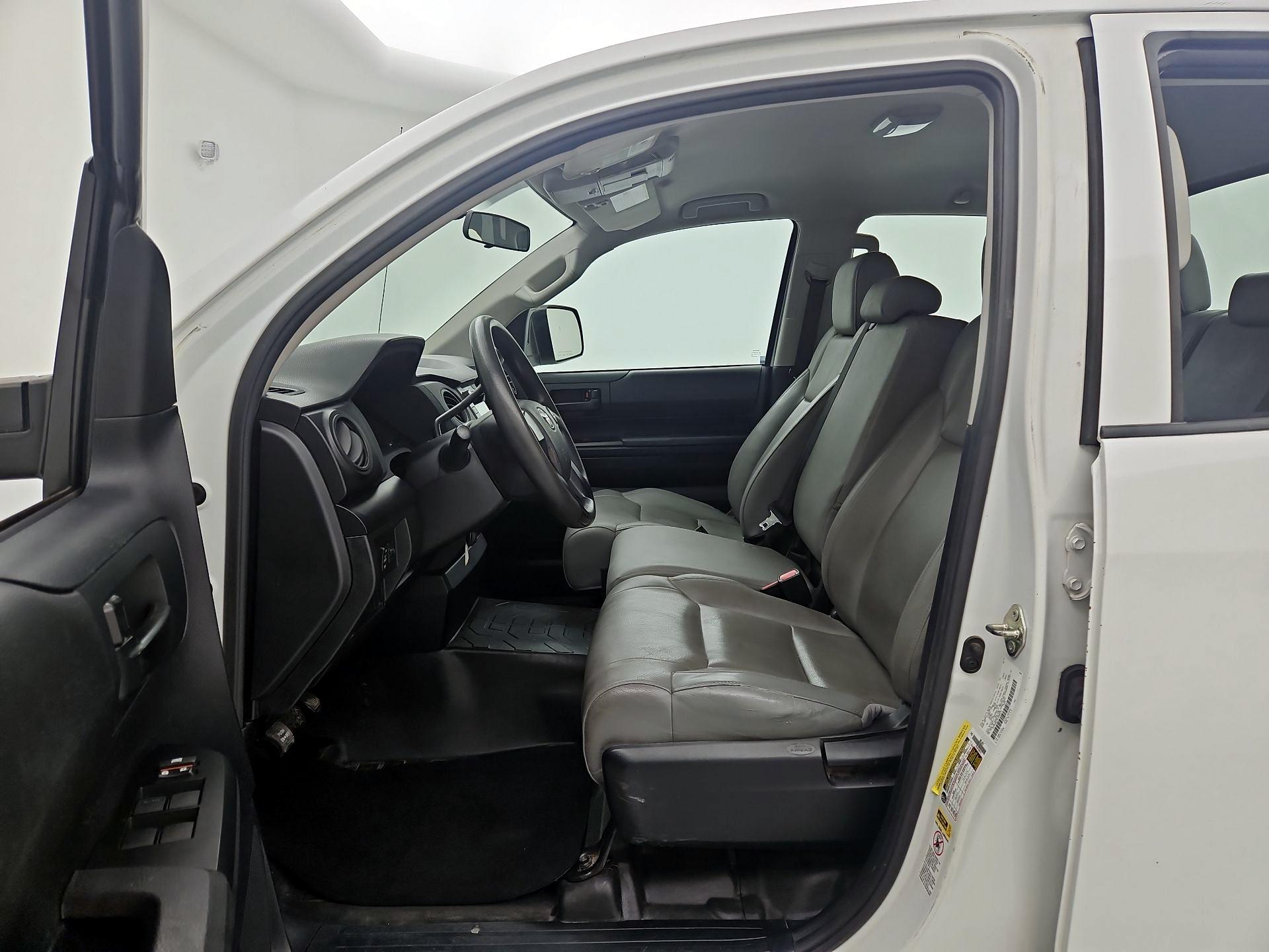 Thumbnail: 2015 Toyota Tundra - 11