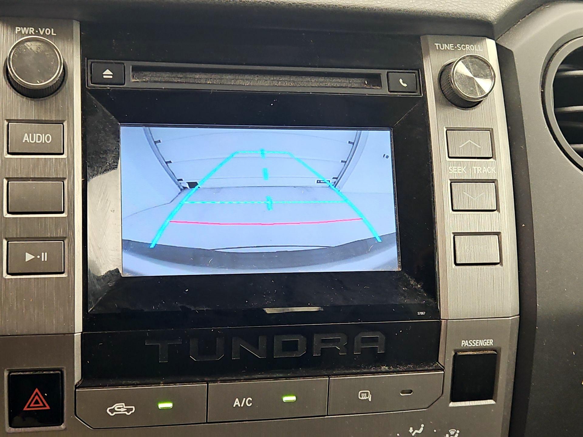 Thumbnail: 2015 Toyota Tundra - 14
