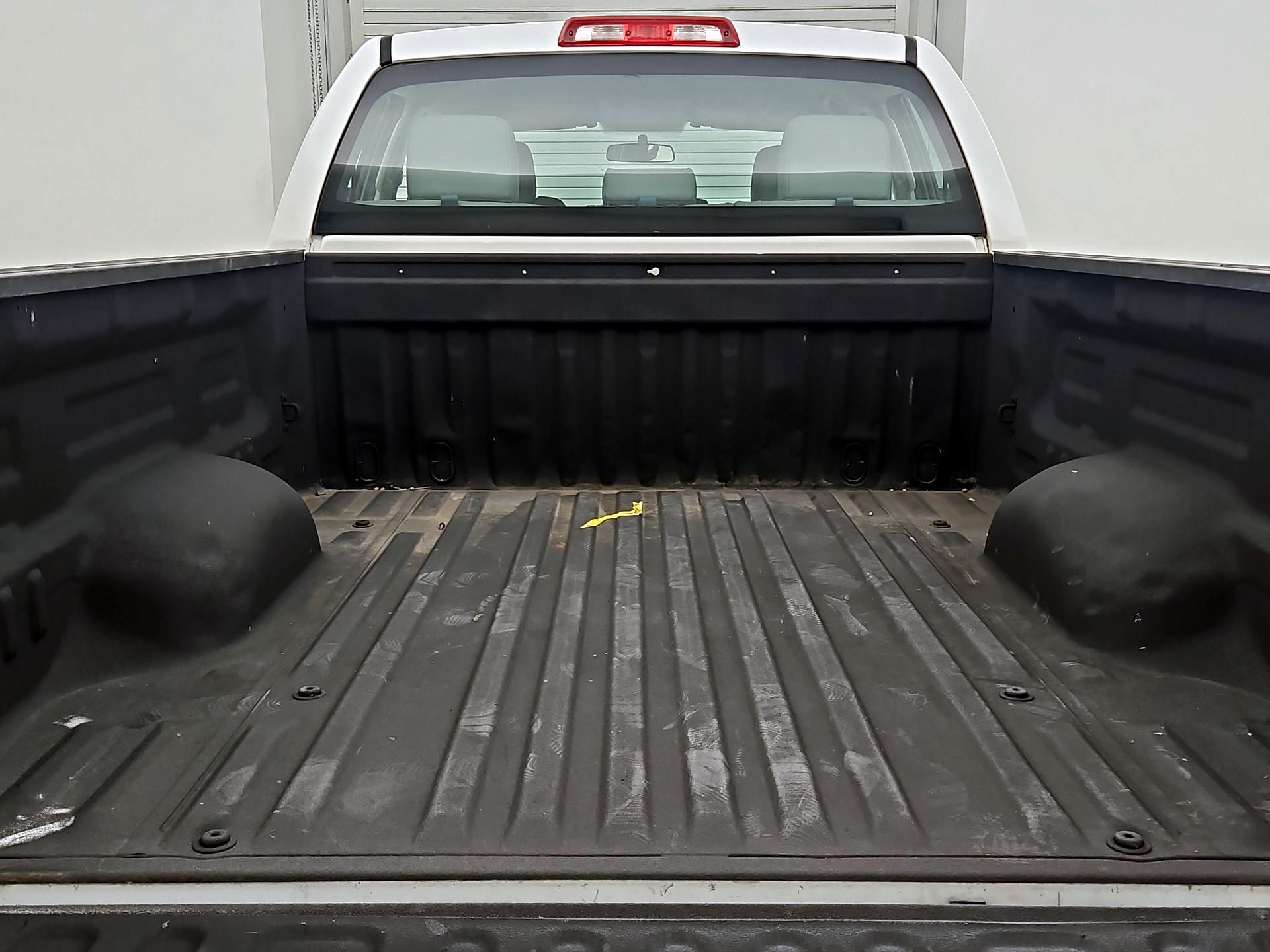 Thumbnail: 2015 Toyota Tundra - 20