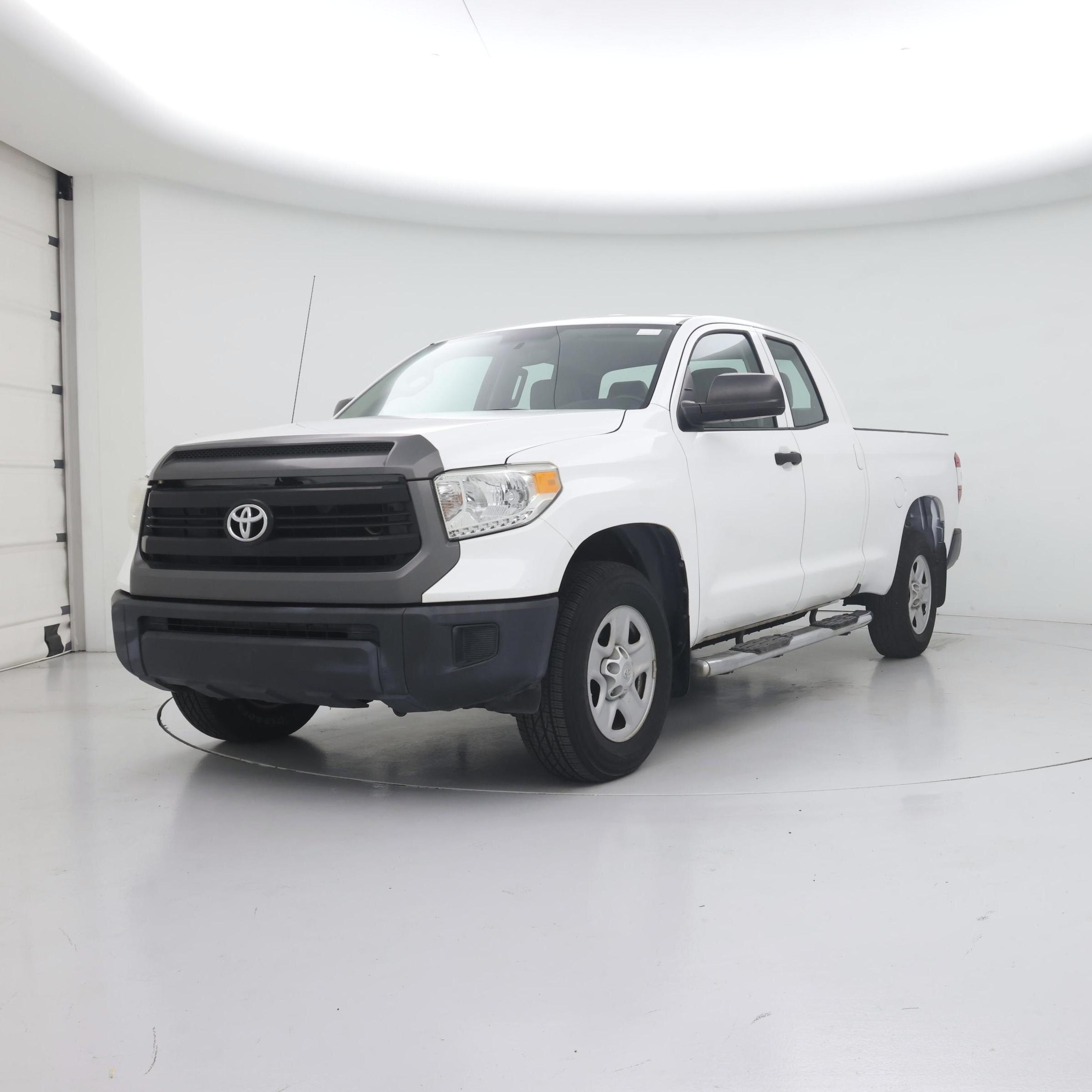 Thumbnail: 2015 Toyota Tundra - 4