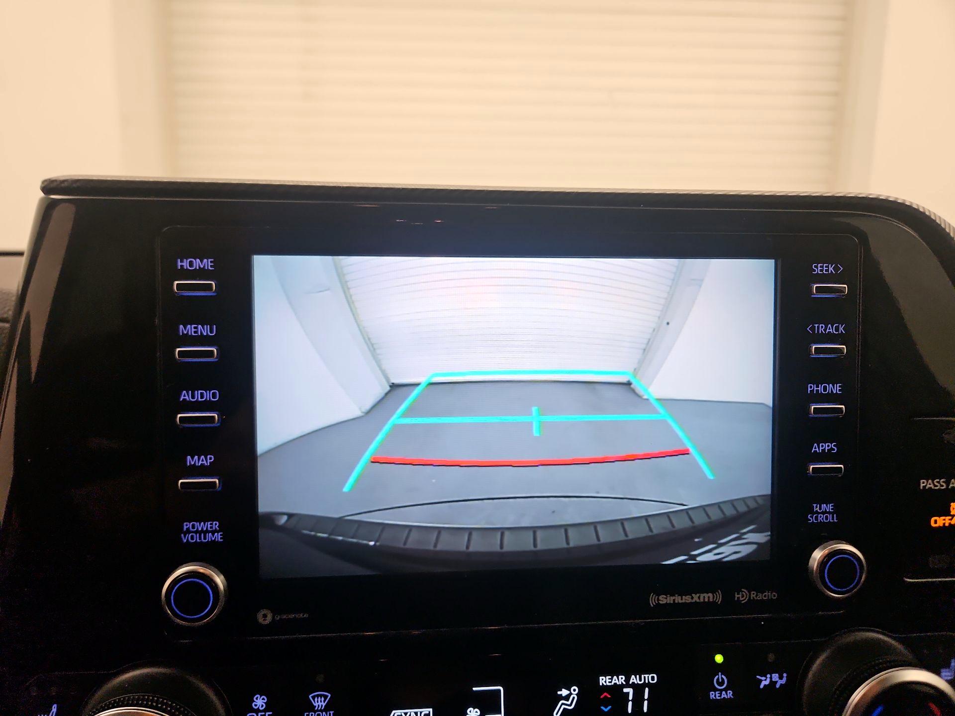 Thumbnail: 2022 Toyota Highlander - 14