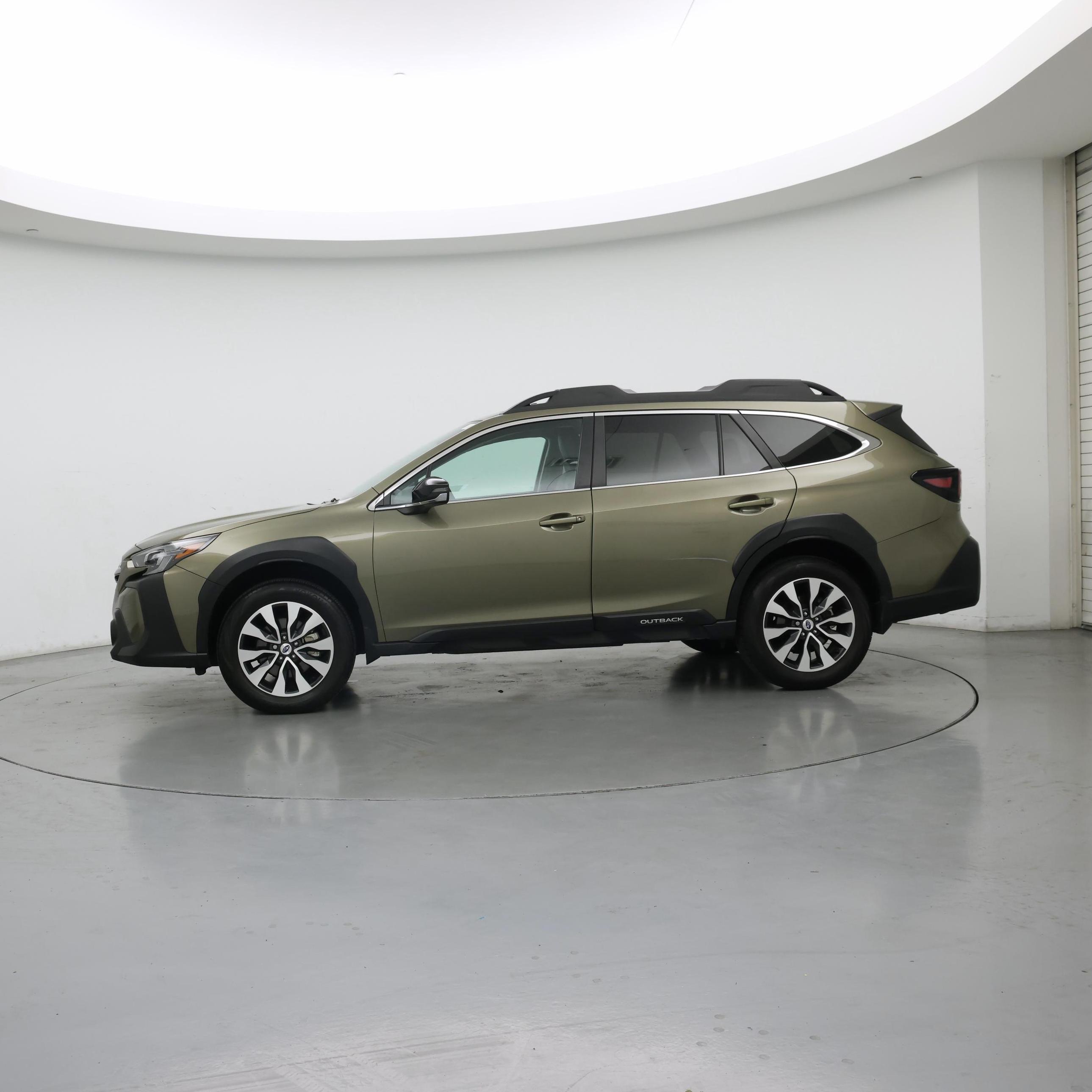 Thumbnail: 2024 Subaru Outback - 3