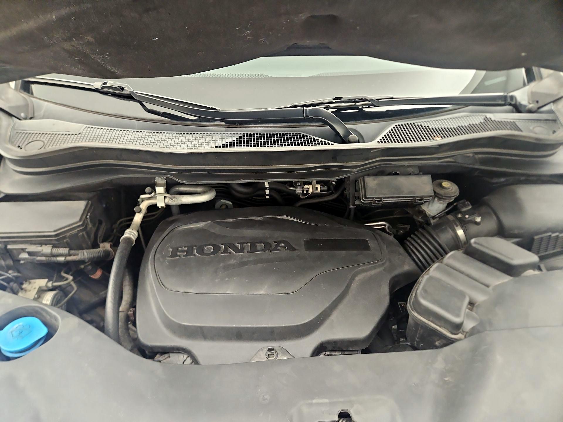 Thumbnail: 2018 Honda Pilot - 20