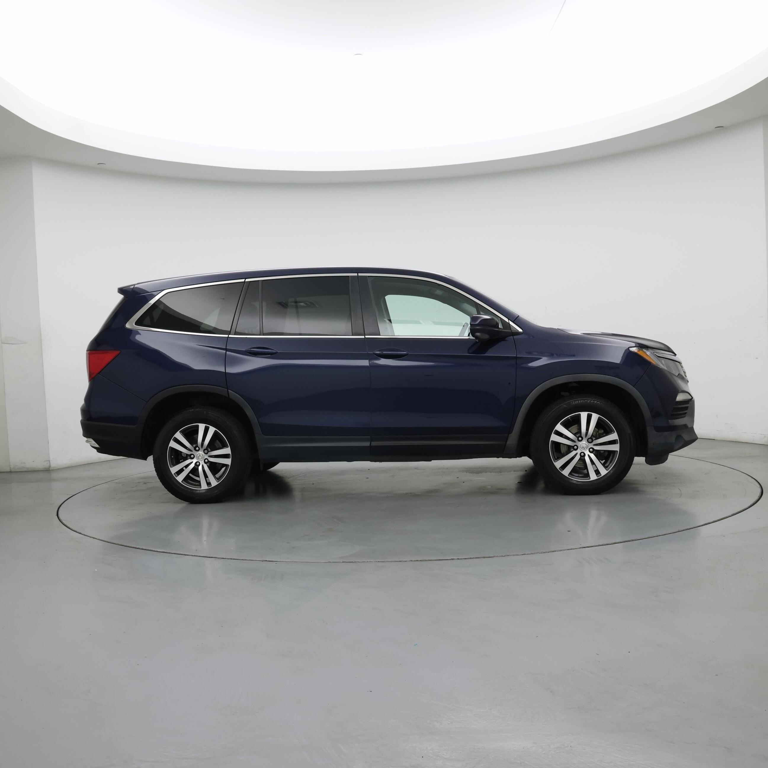 Thumbnail: 2018 Honda Pilot - 7
