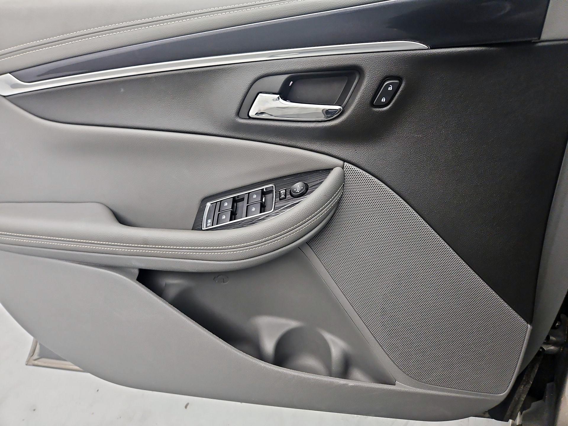 Thumbnail: 2019 Chevrolet Impala - 12