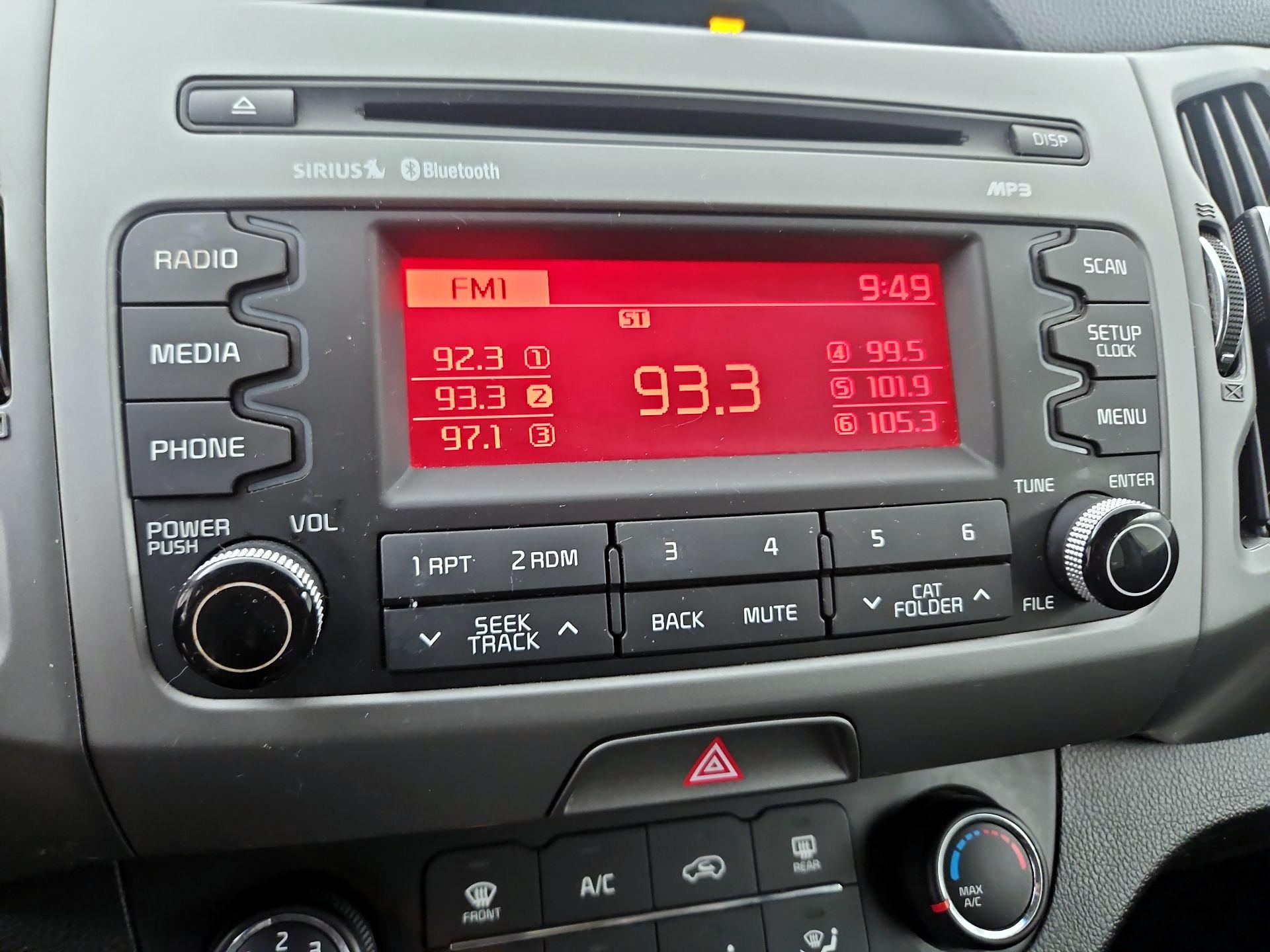 Thumbnail: 2015 Kia Sportage - 14