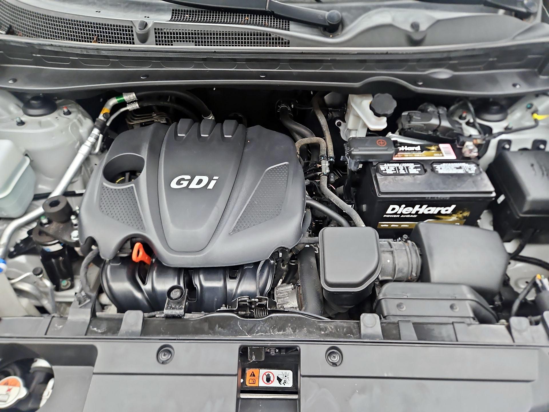 Thumbnail: 2015 Kia Sportage - 19