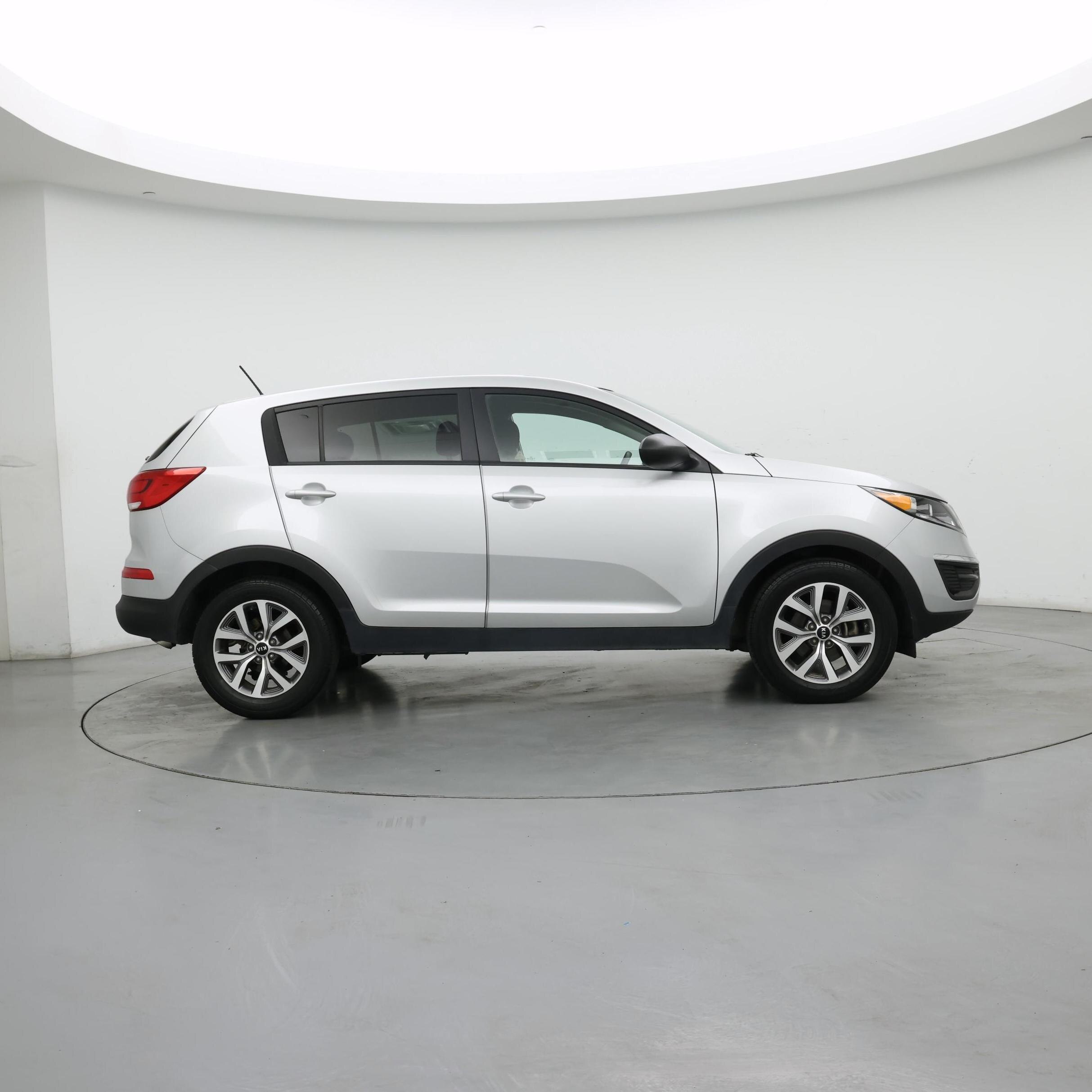 Thumbnail: 2015 Kia Sportage - 7