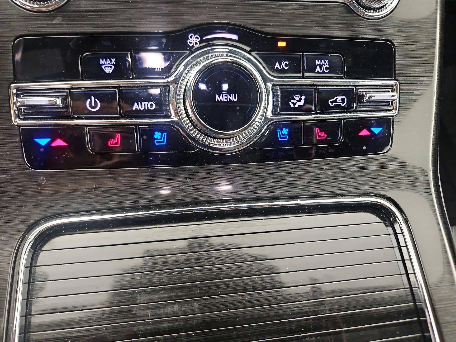 Thumbnail: 2021 Lincoln Nautilus - 15