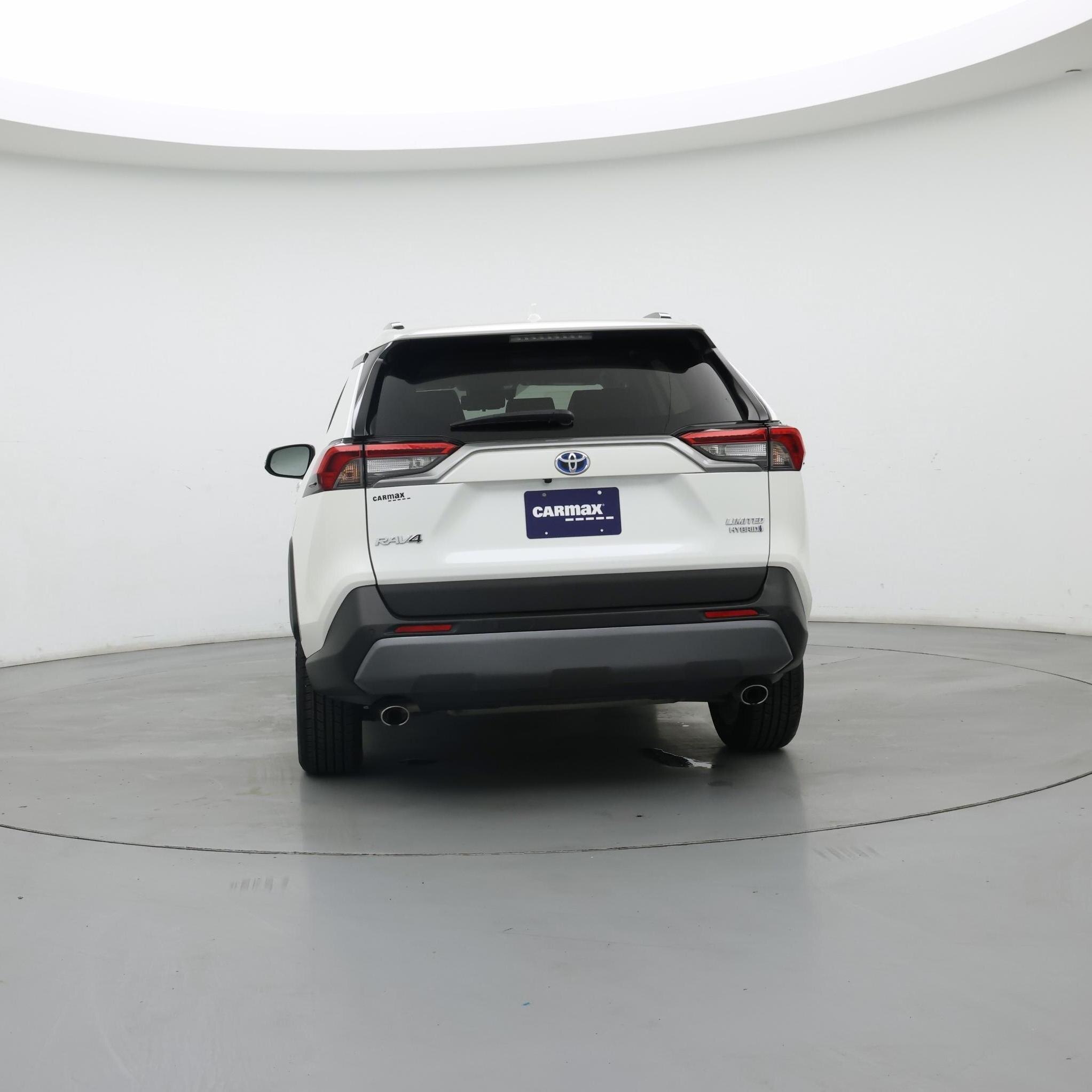 Thumbnail: 2019 Toyota RAV4 - 6