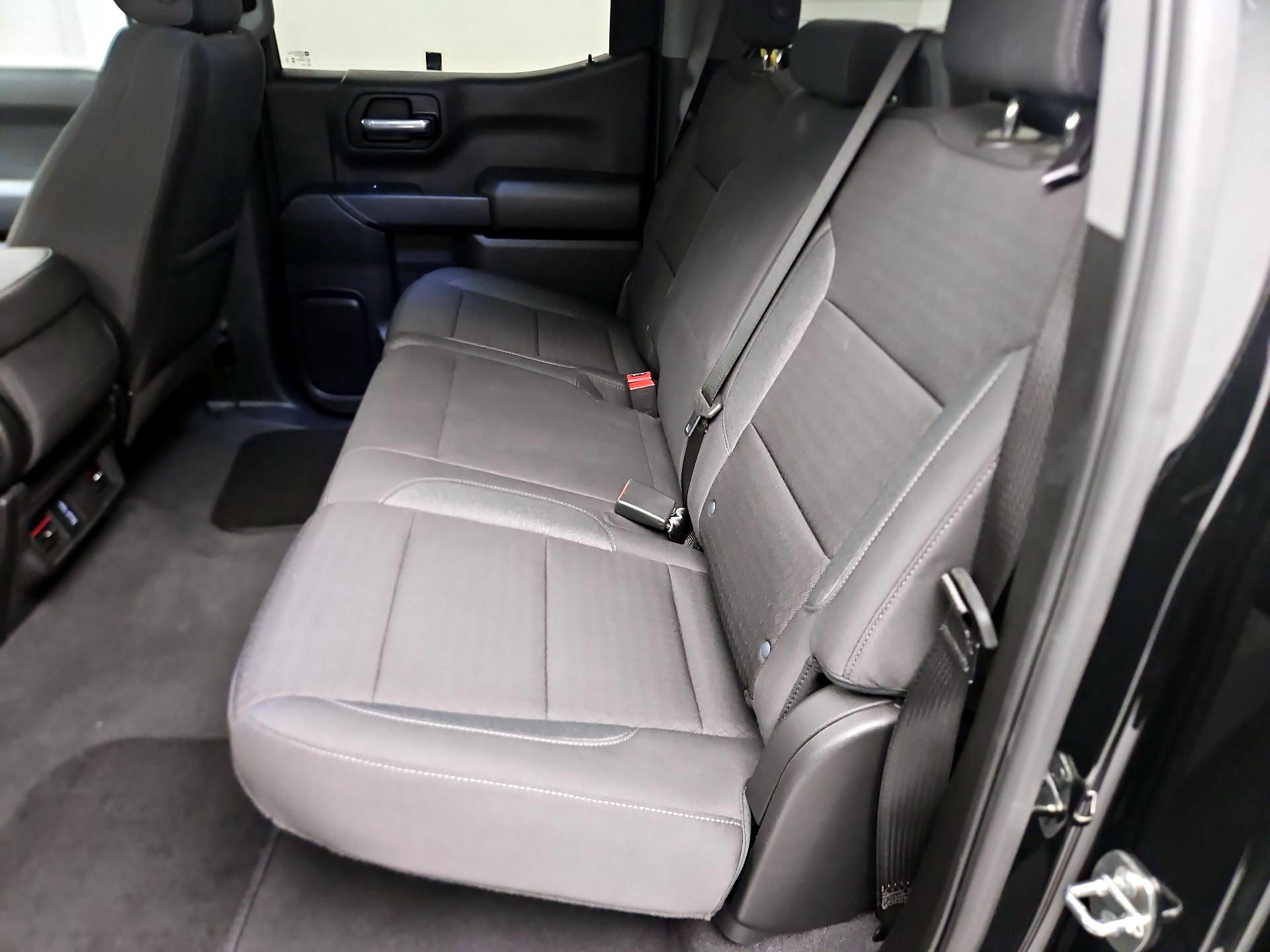 Thumbnail: 2024 Chevrolet Silverado 1500 - 19