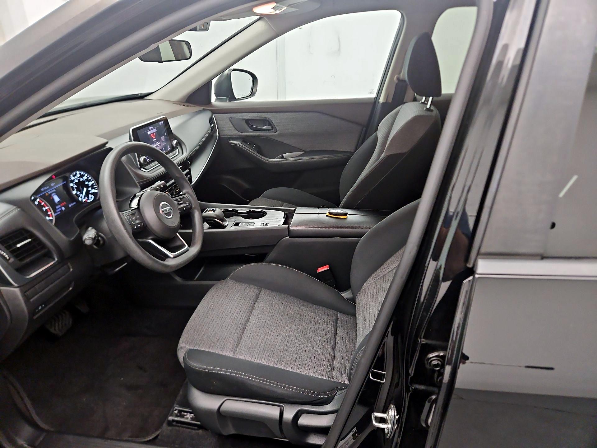 Thumbnail: 2021 Nissan Rogue - 11