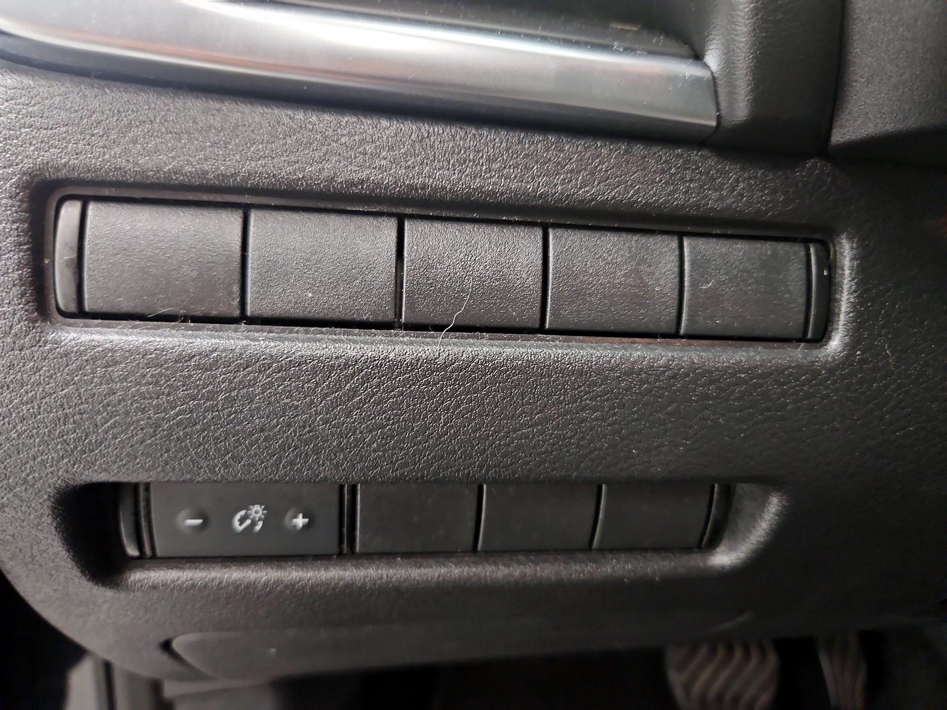 Thumbnail: 2021 Nissan Rogue - 13