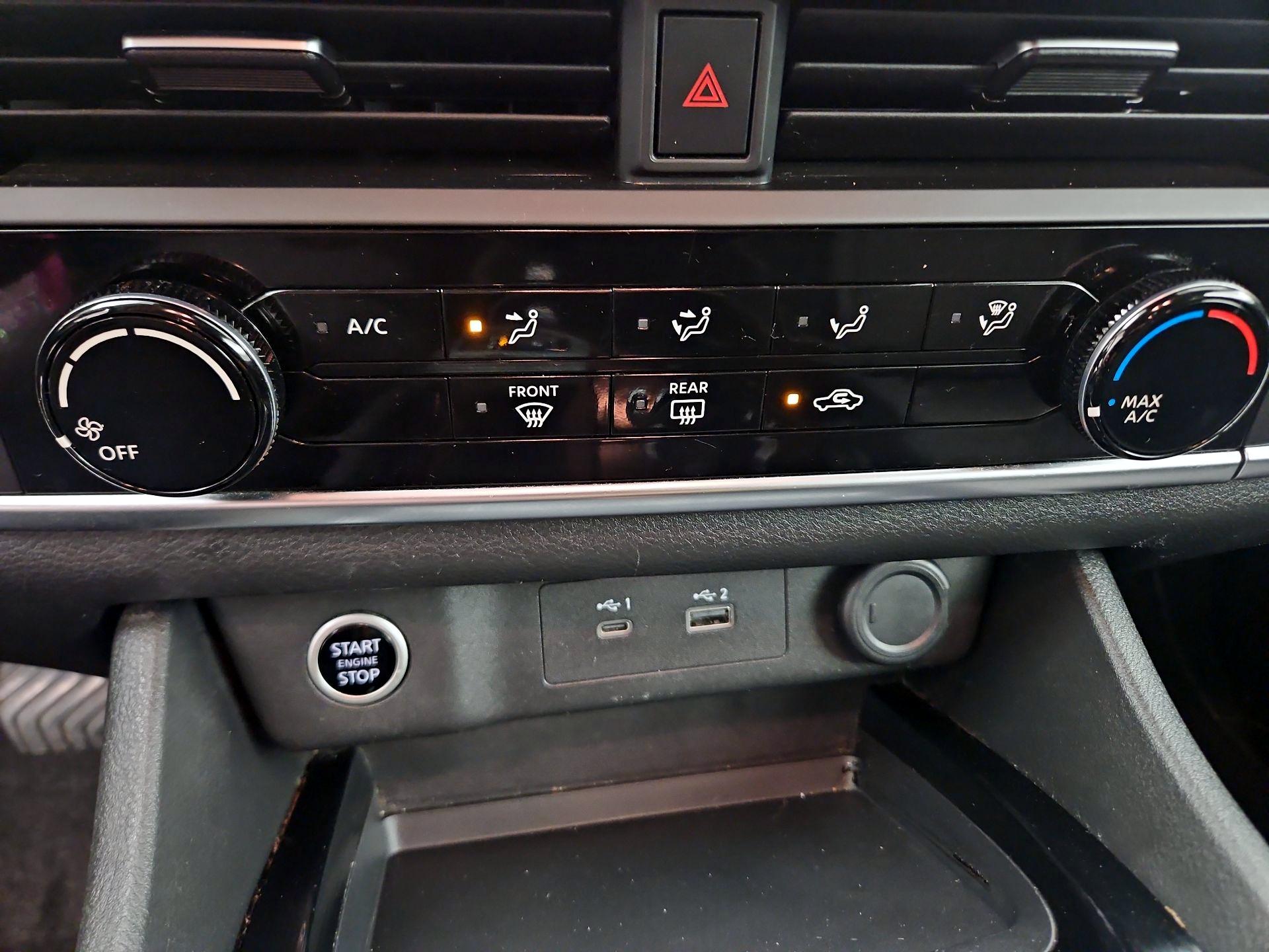 Thumbnail: 2021 Nissan Rogue - 15