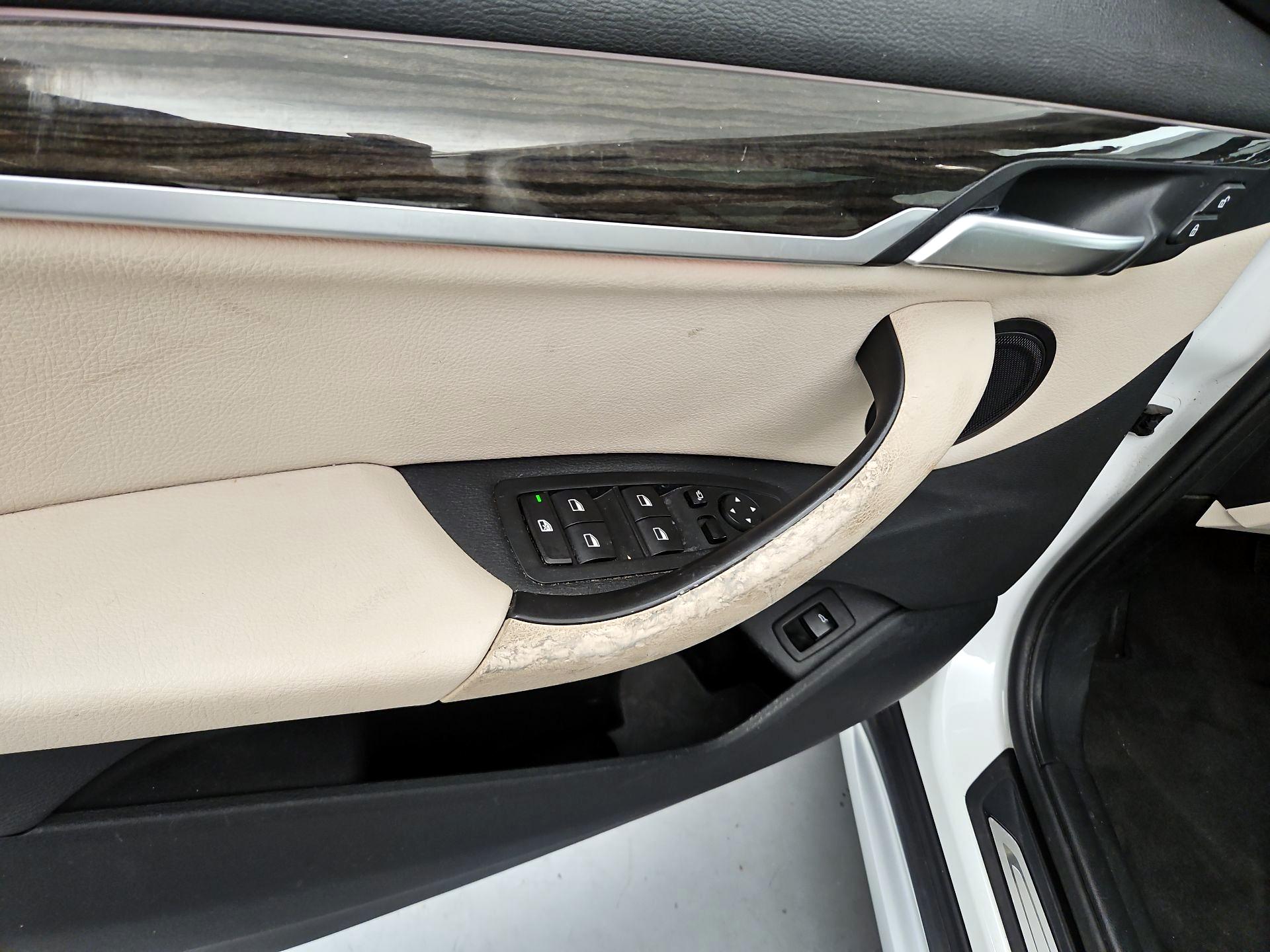 Thumbnail: 2019 BMW X1 - 12