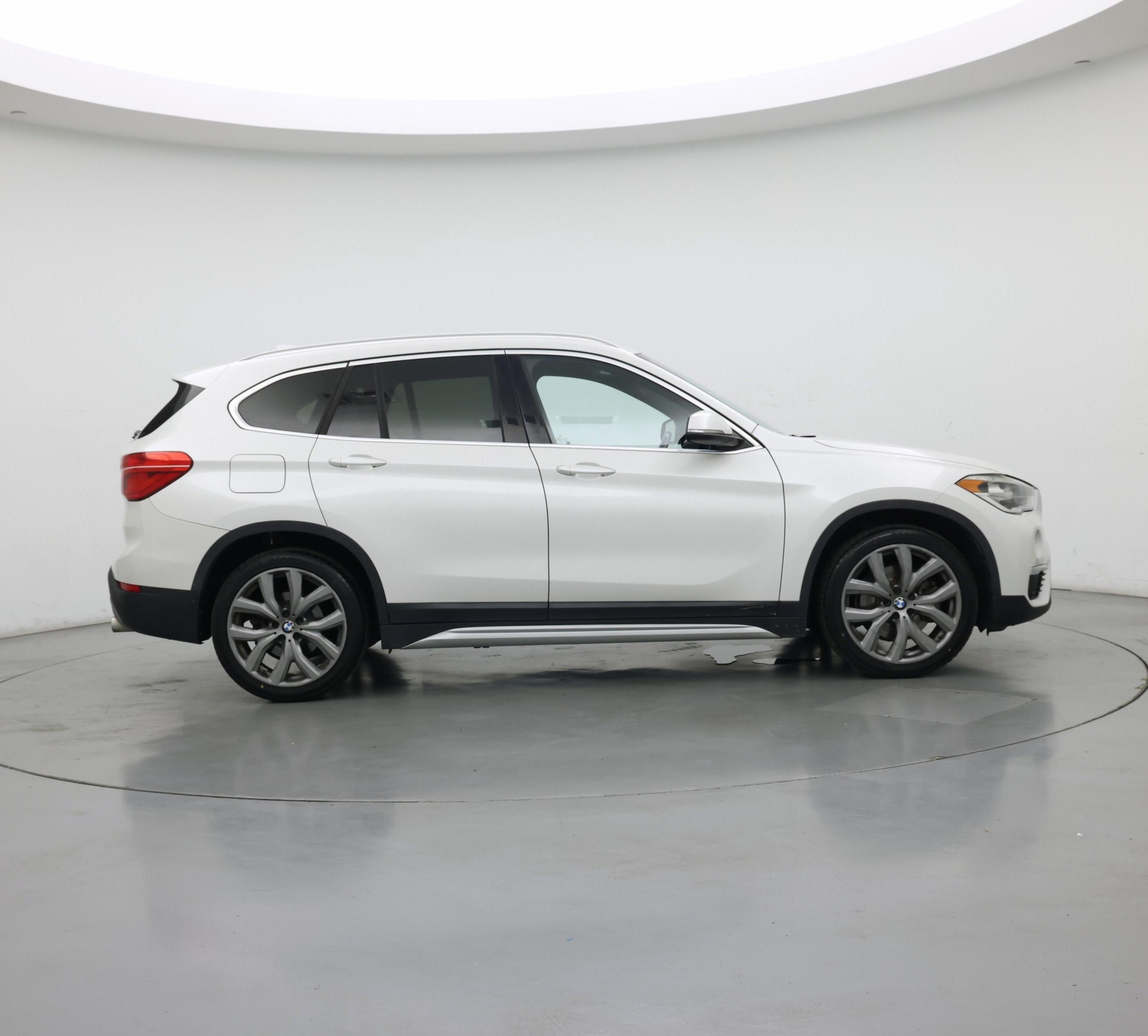 Thumbnail: 2019 BMW X1 - 7