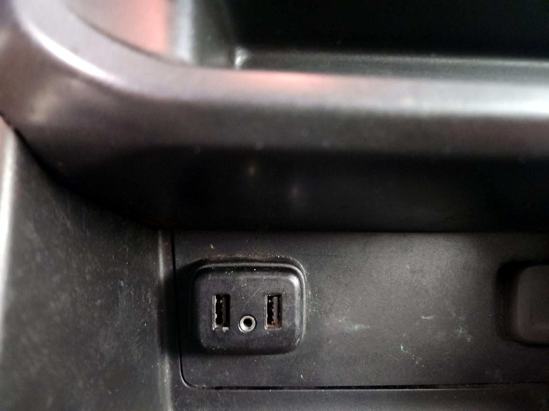 Thumbnail: 2020 Chevrolet Colorado - 18