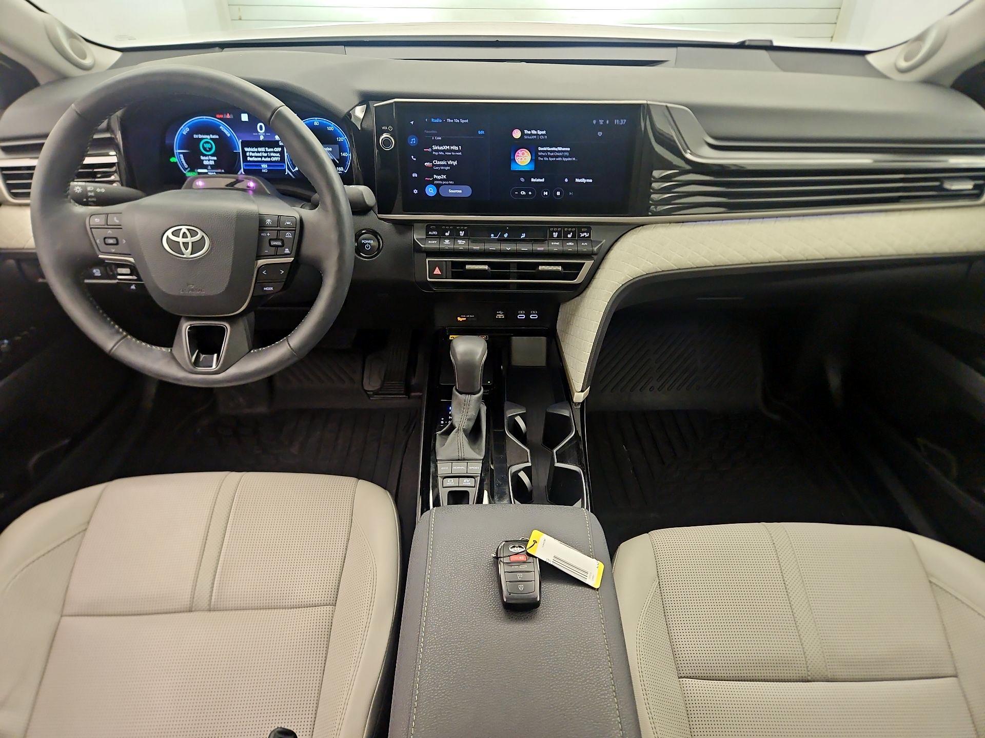 Thumbnail: 2025 Toyota Camry - 9